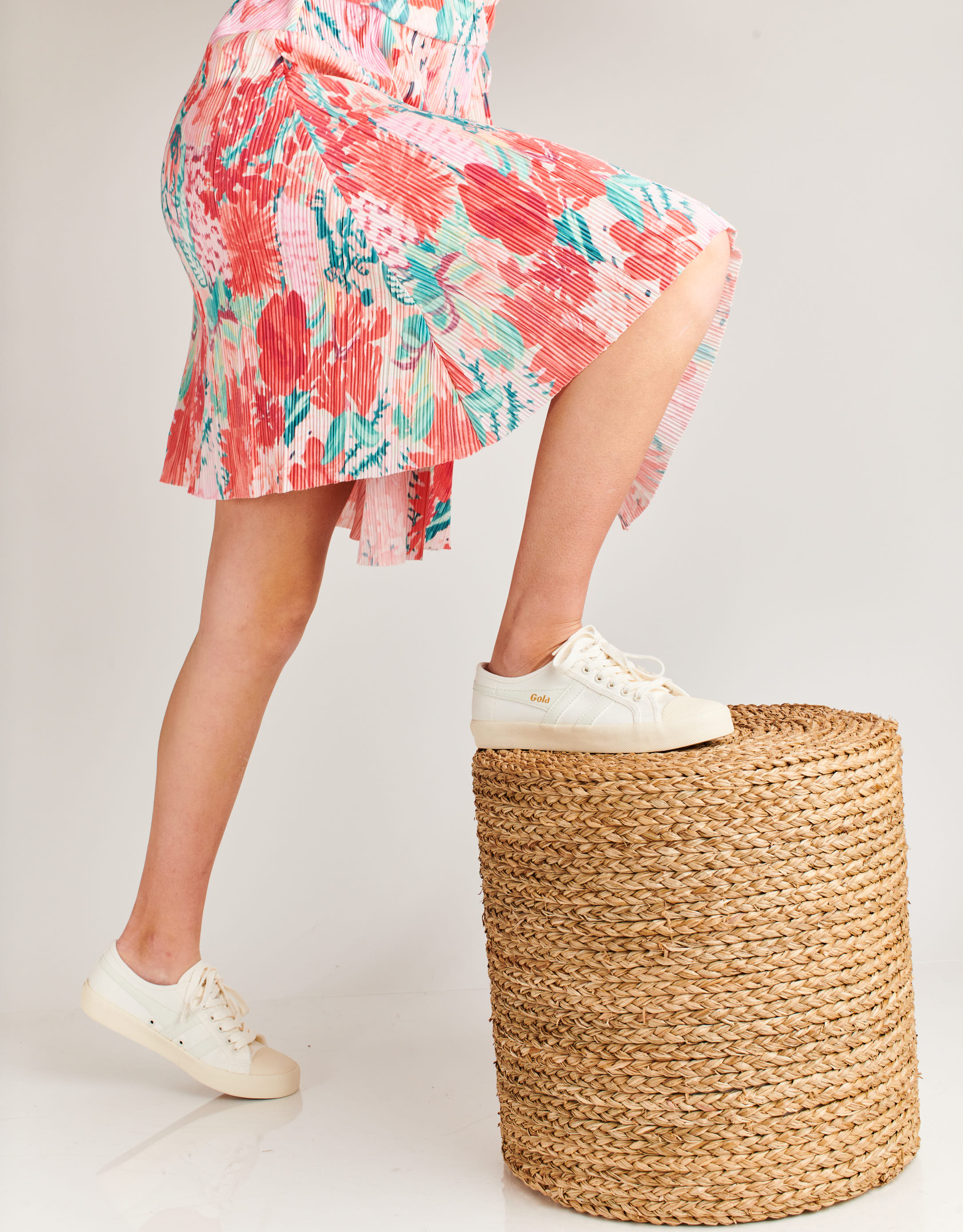 נעלי נשים - Gola - סניקרס COASTER - אופוויט