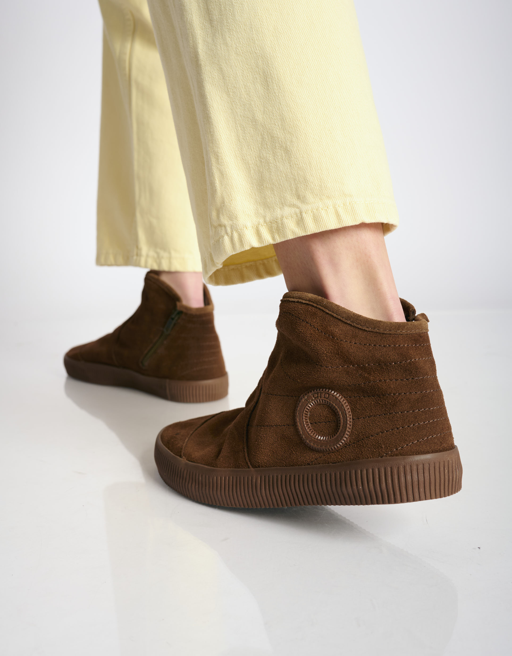 נעלי נשים - Aro - מגפוני זמש  NOELLE - קוניאק1