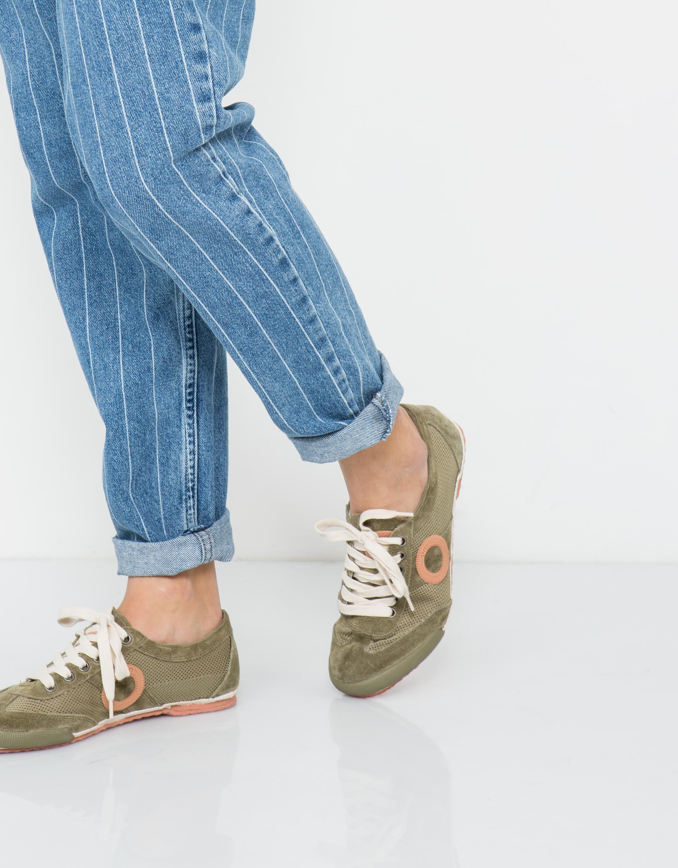 נעלי נשים - Aro - סניקרס JOANETA - זית