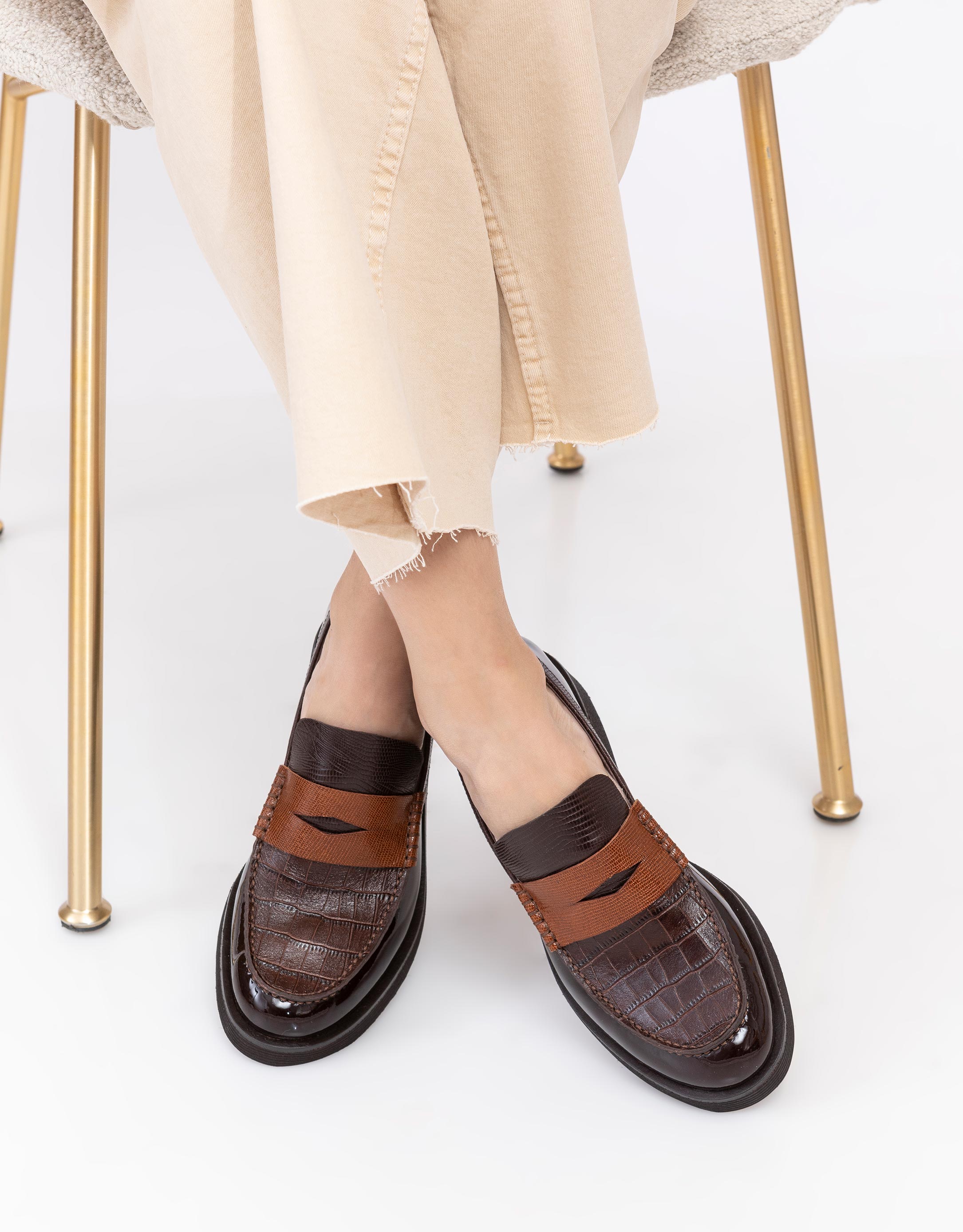 נעלי נשים - Jeffrey Campbell - מוקסינים משולבים LENNA - חום1