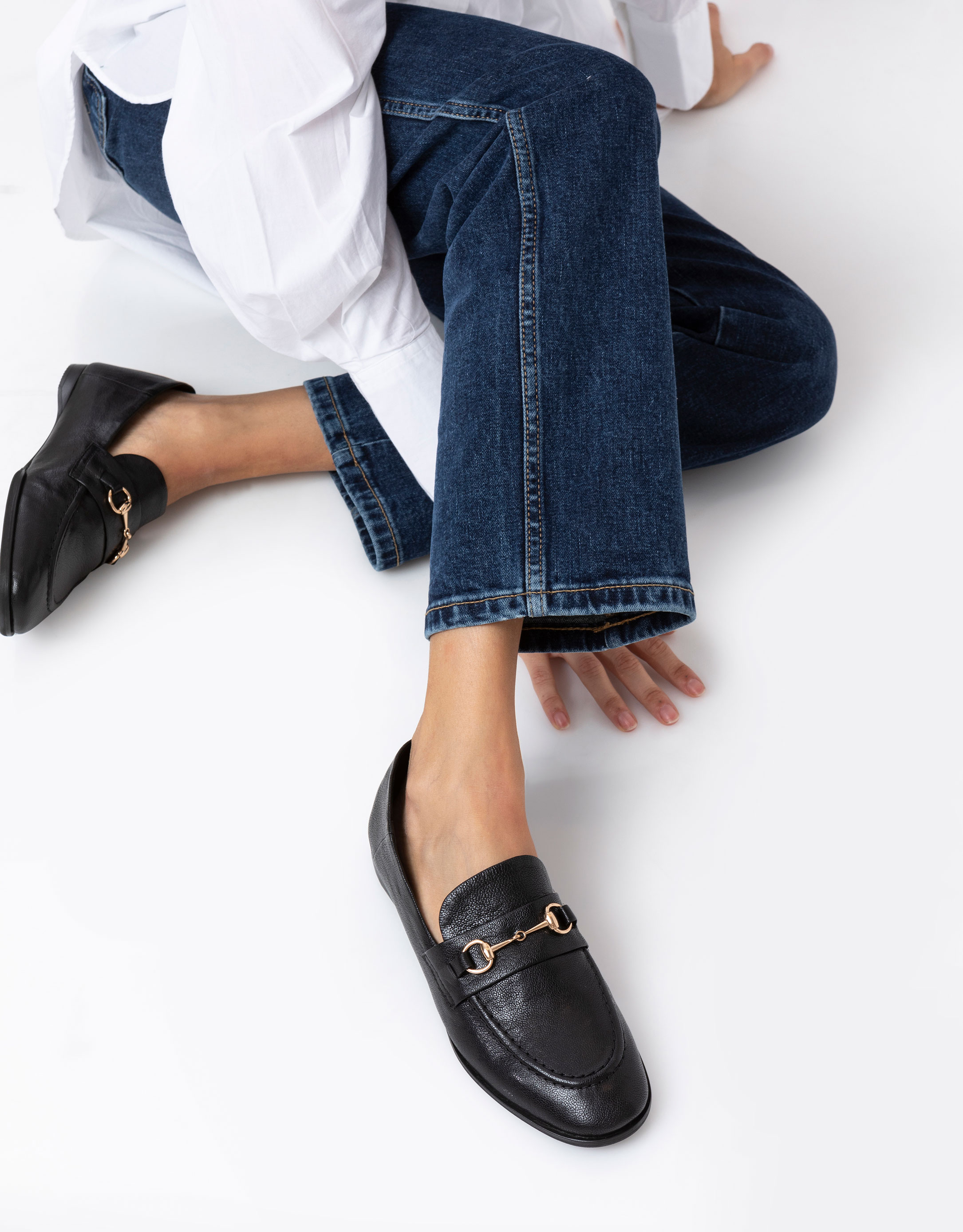 נעלי נשים - Yuko Imanishi - נעלי מוקסינים SACHI - שחור2