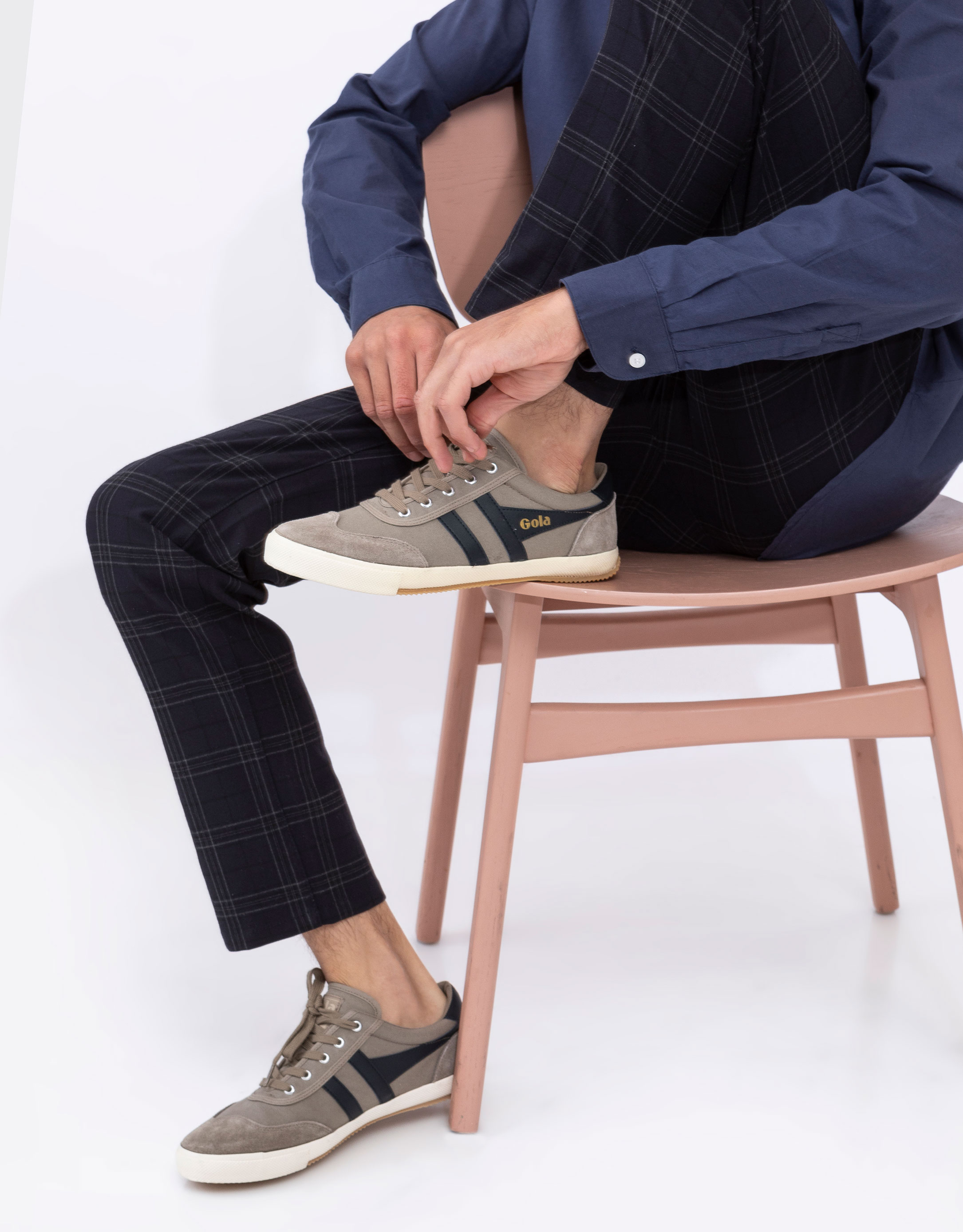 נעלי גברים - Gola - סניקרס BADMINTON - חאקי