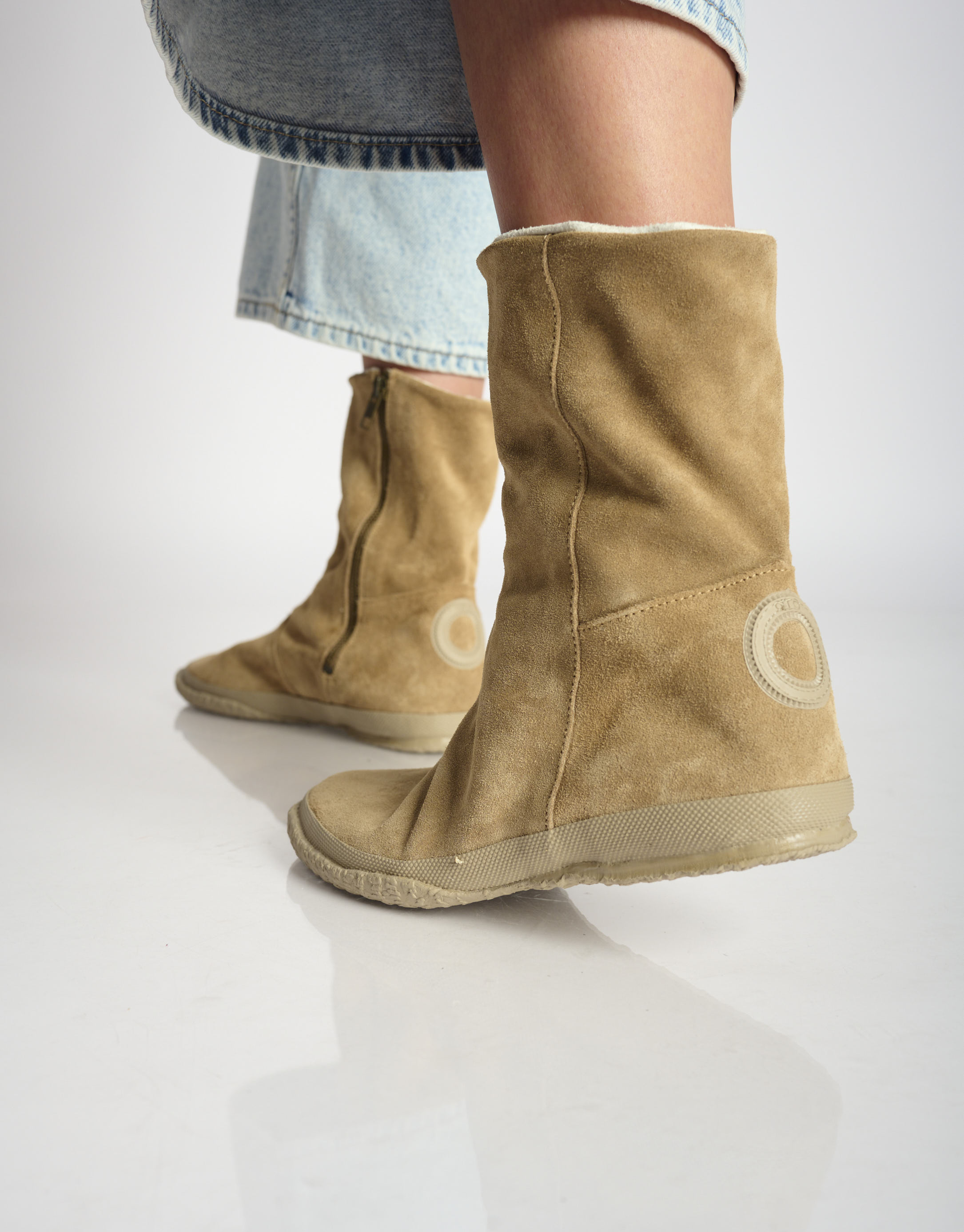 נעלי נשים - Aro - מגפיים מזמש WILLY - בז'4