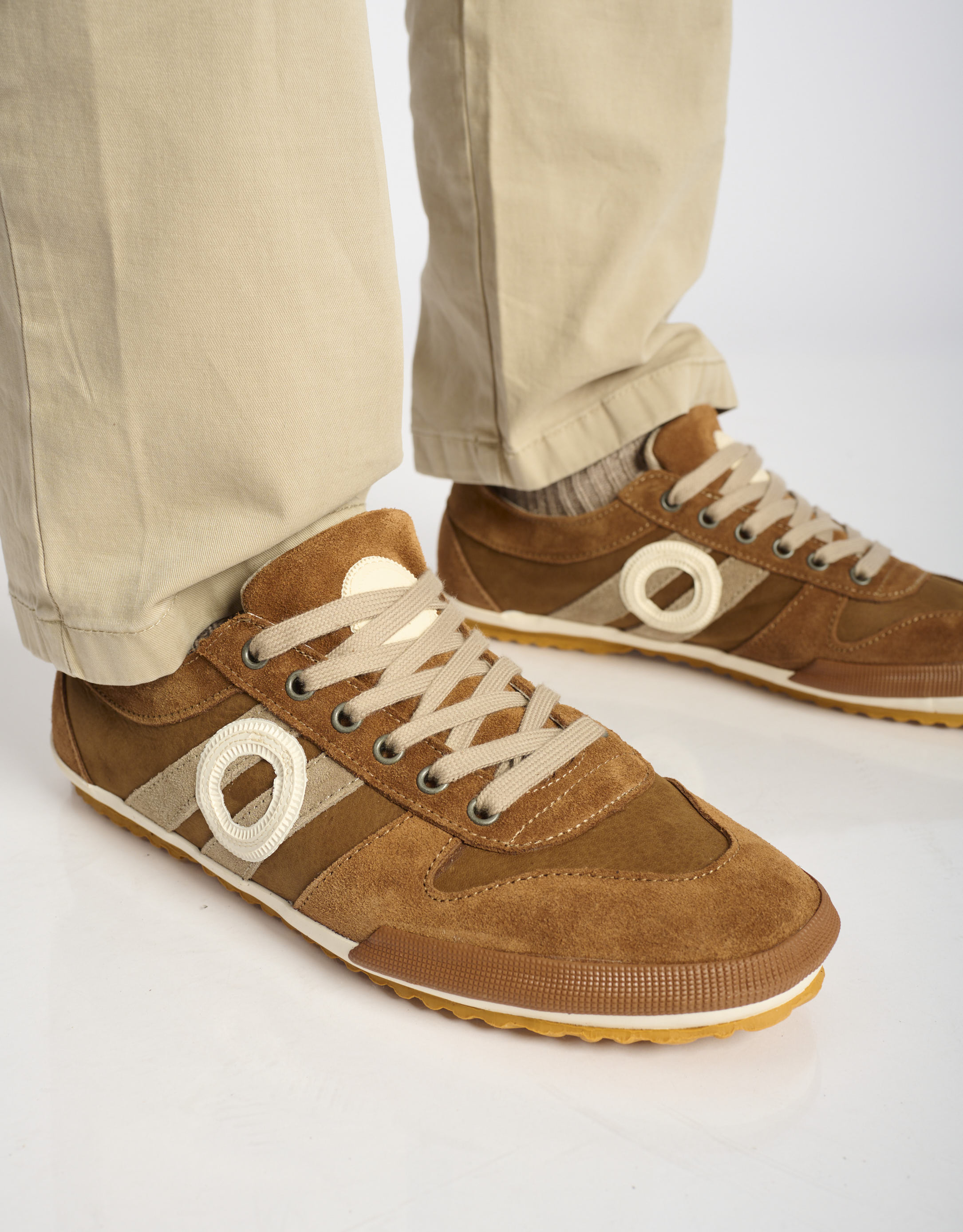 נעלי גברים - Aro - סניקרס עור IDO - קאמל1