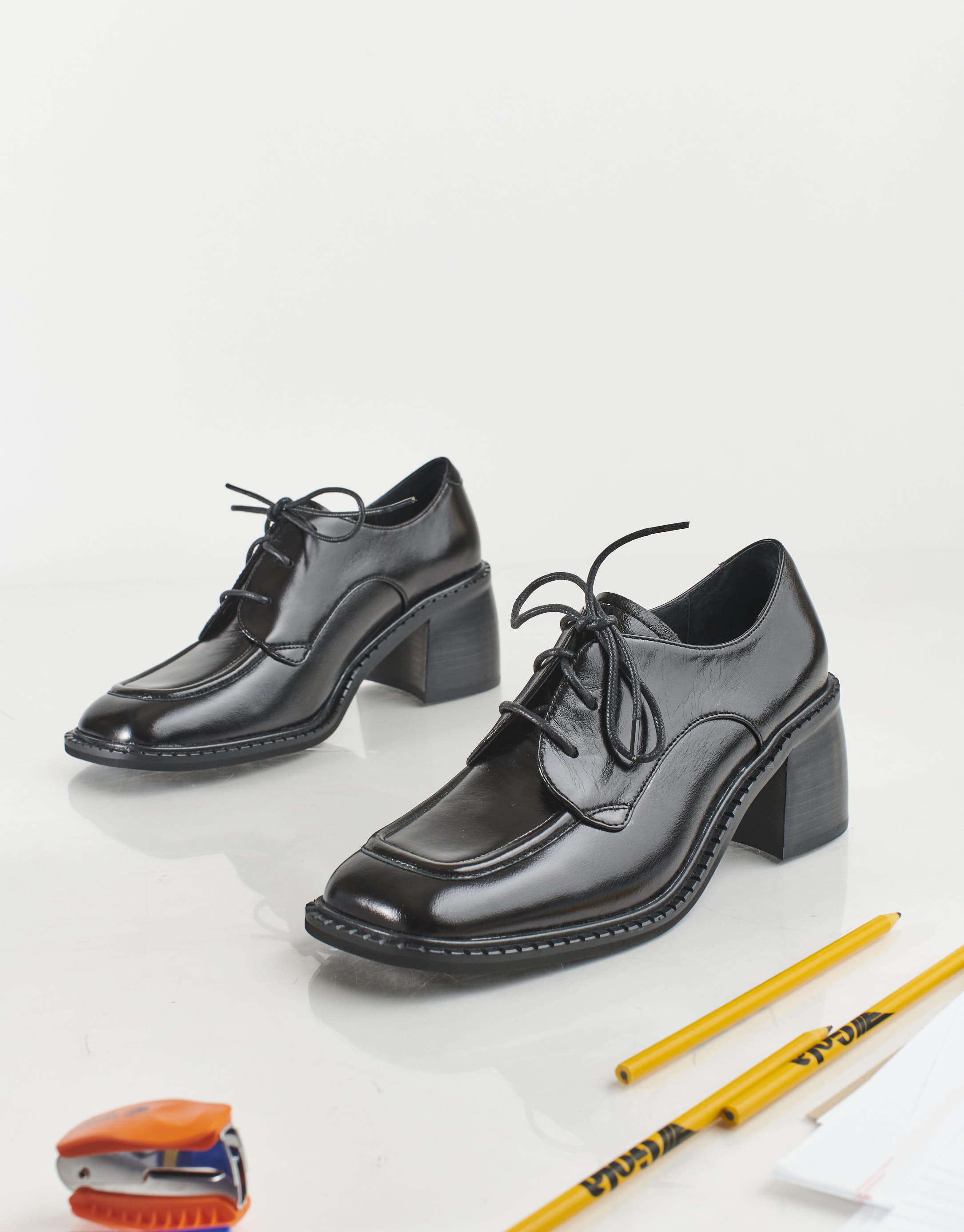 נעלי נשים - Jeffrey Campbell - נעלי עור עם עקב DEMITRI - שחור2