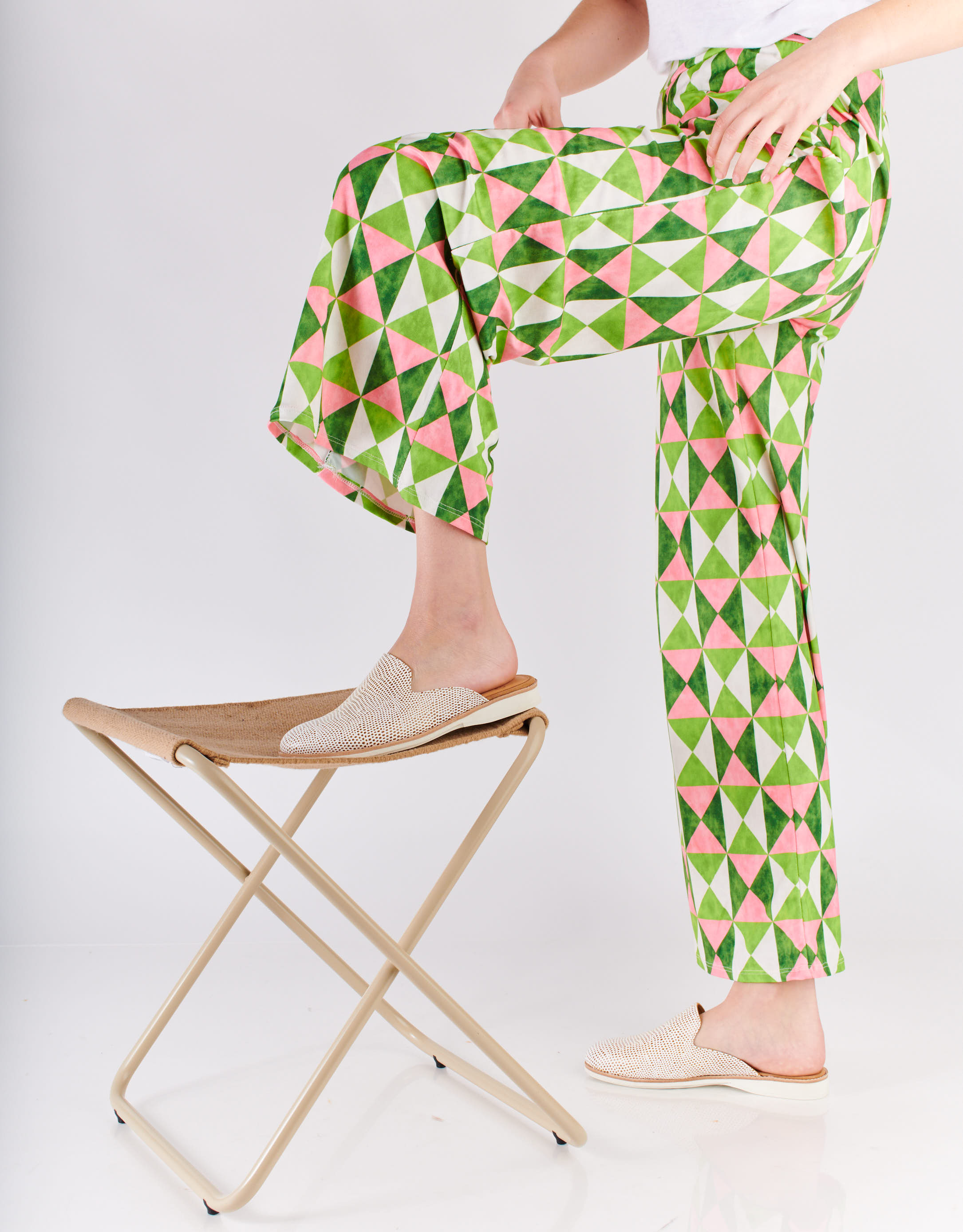 נעלי נשים - Rollie - כפכפים סגורים DERBY - לבן   חום