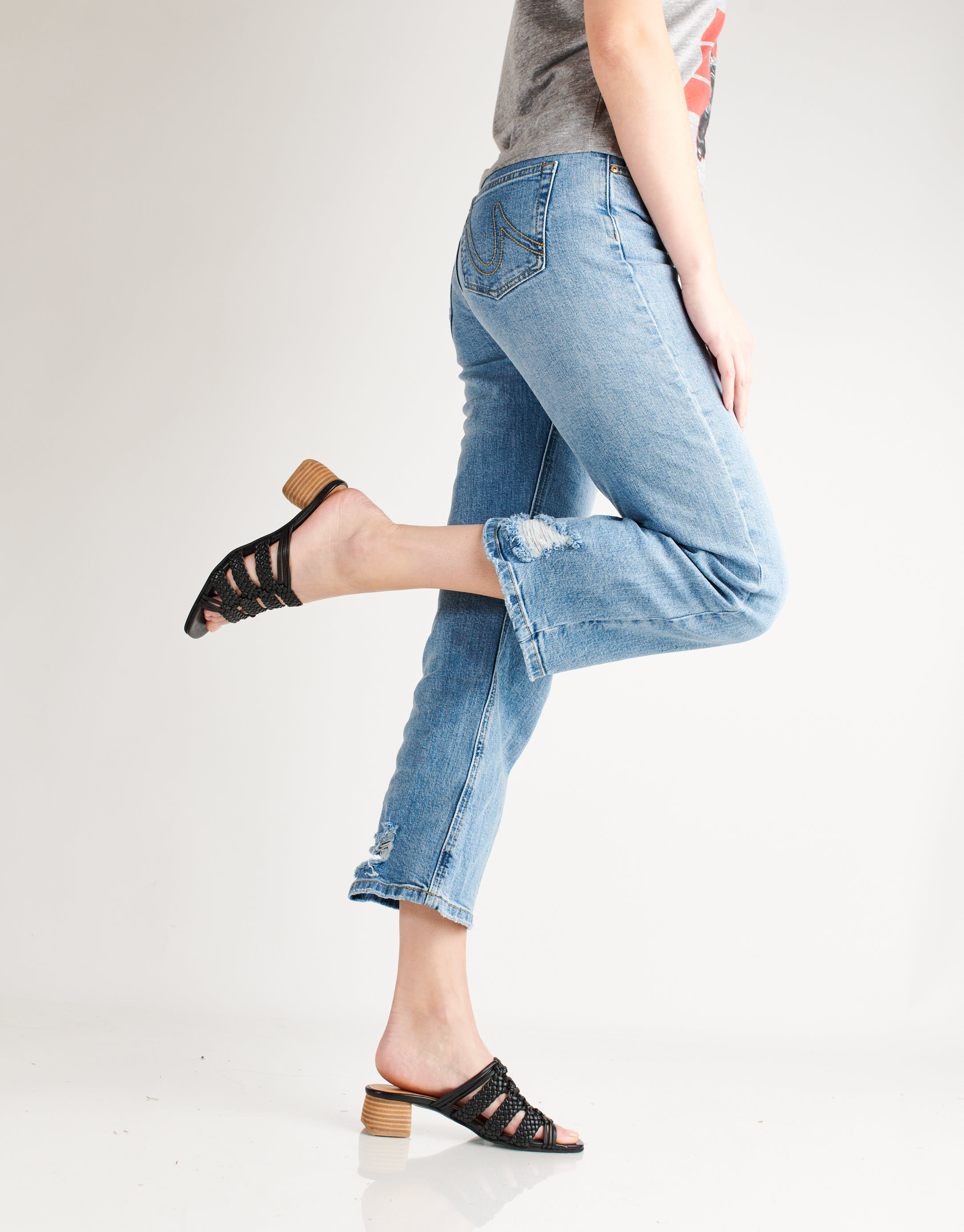 נעלי נשים - Salt+Umber - כפכפי עור RIVIERA - שחור