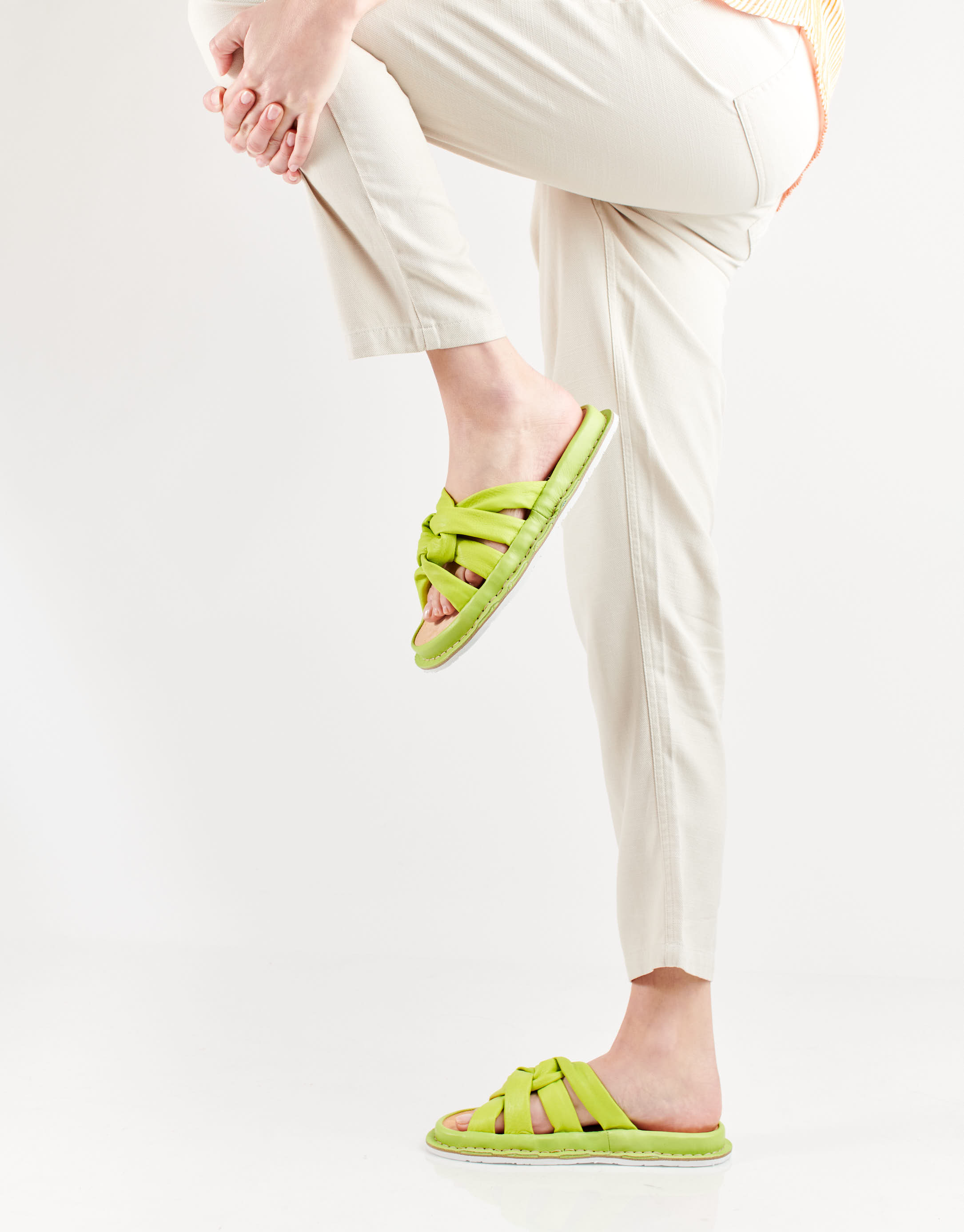 נעלי נשים - Trippen - כפכפי עור KNOTTY - ירוק בהיר