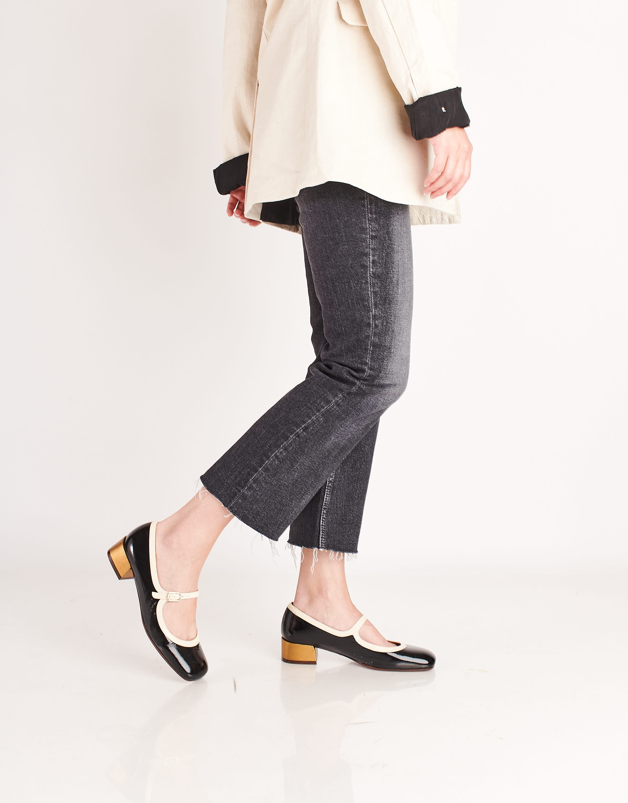 נעלי נשים - Chie Mihara - נעלי בובה IDAN - שחור2