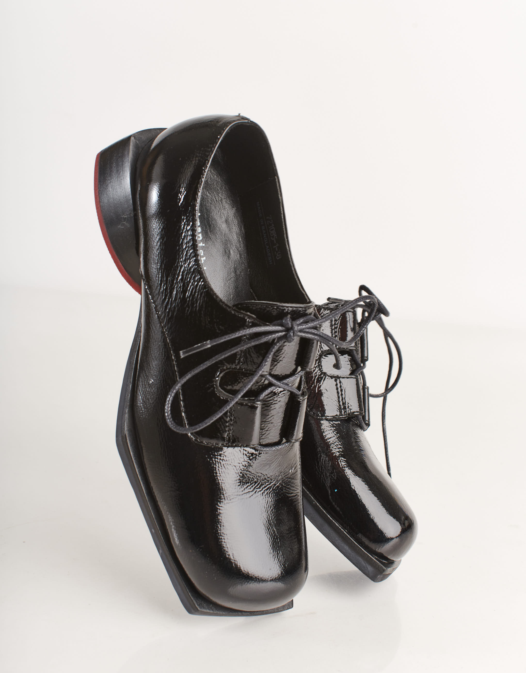 נעלי נשים - Yuko Imanishi - נעלי עור מבריקות COCO - שחור2