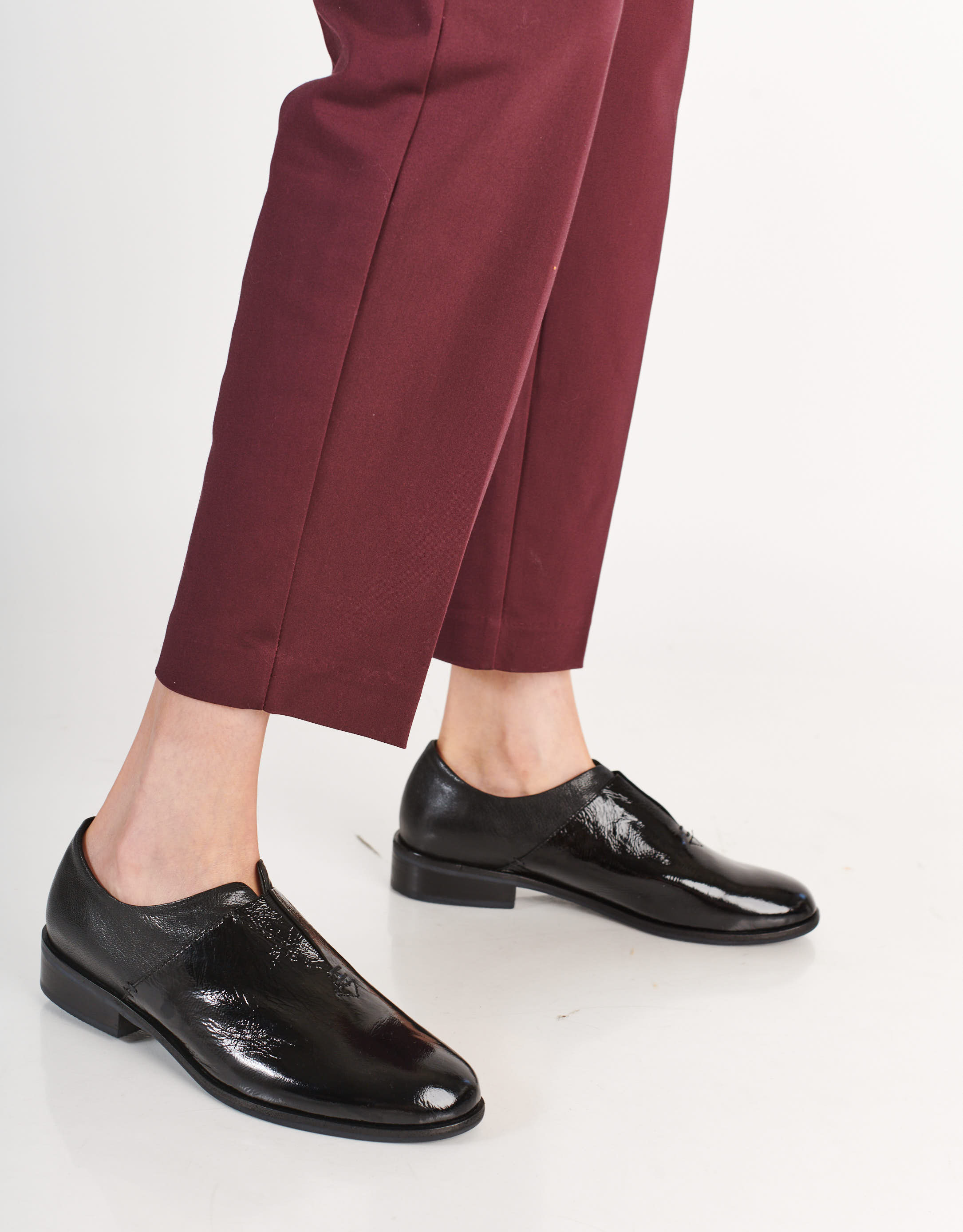 נעלי נשים - Yuko Imanishi - נעליים סגורות RIKO - שחור3