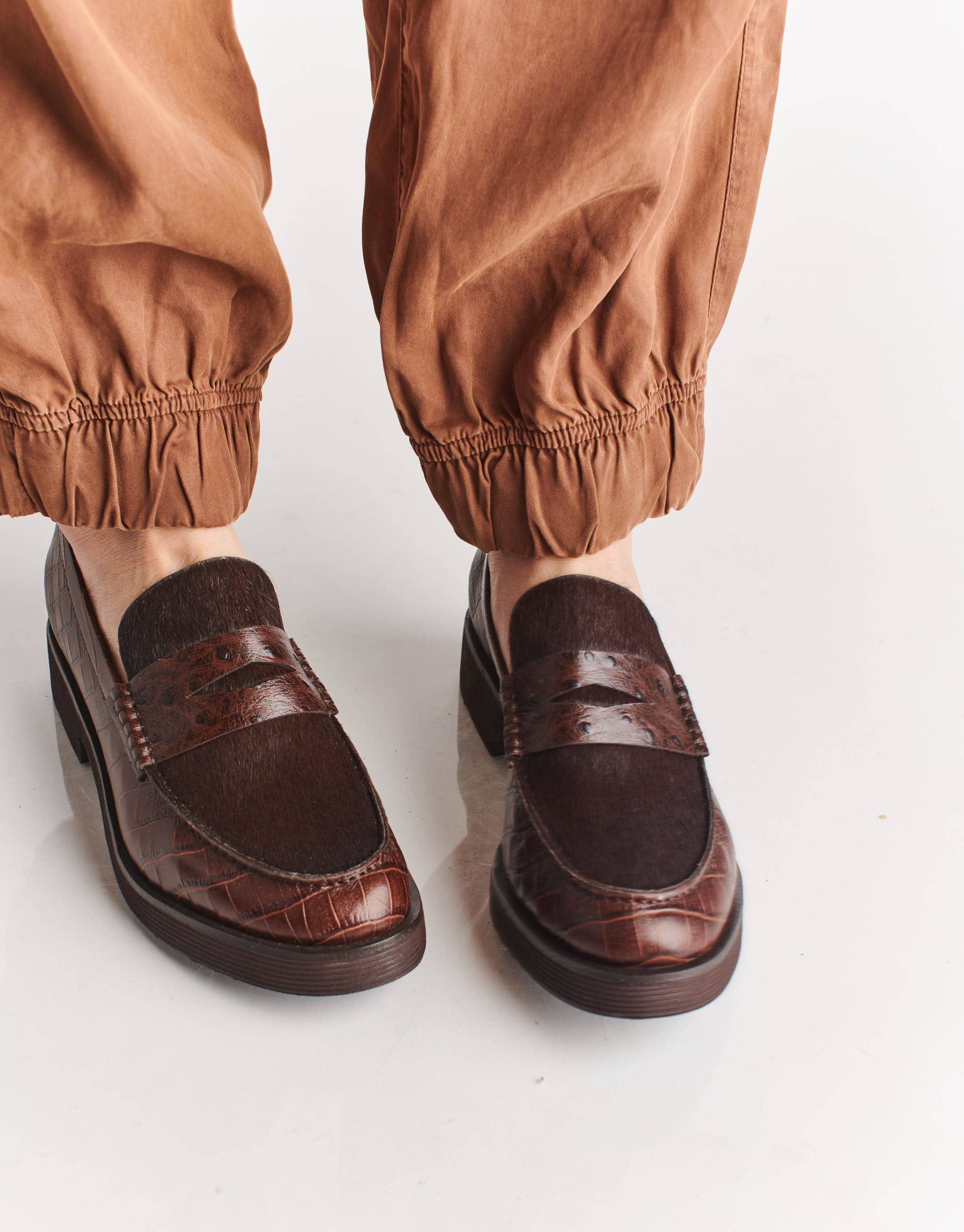 נעלי נשים - Jeffrey Campbell - מוקסינים משולבים LENNA F - חום2