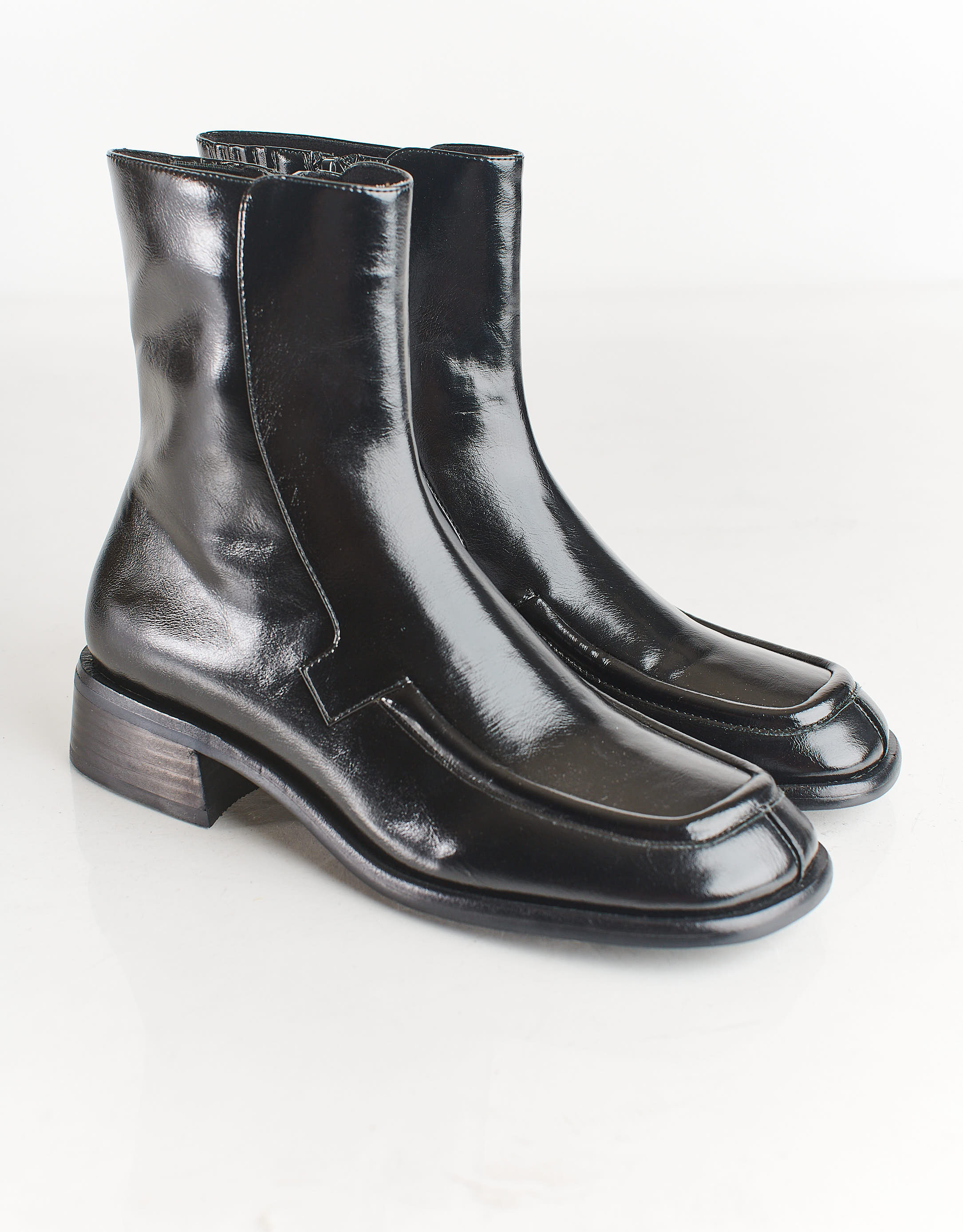 נעלי נשים - Jeffrey Campbell - מגפונים שטוחים ODETTA - שחור2