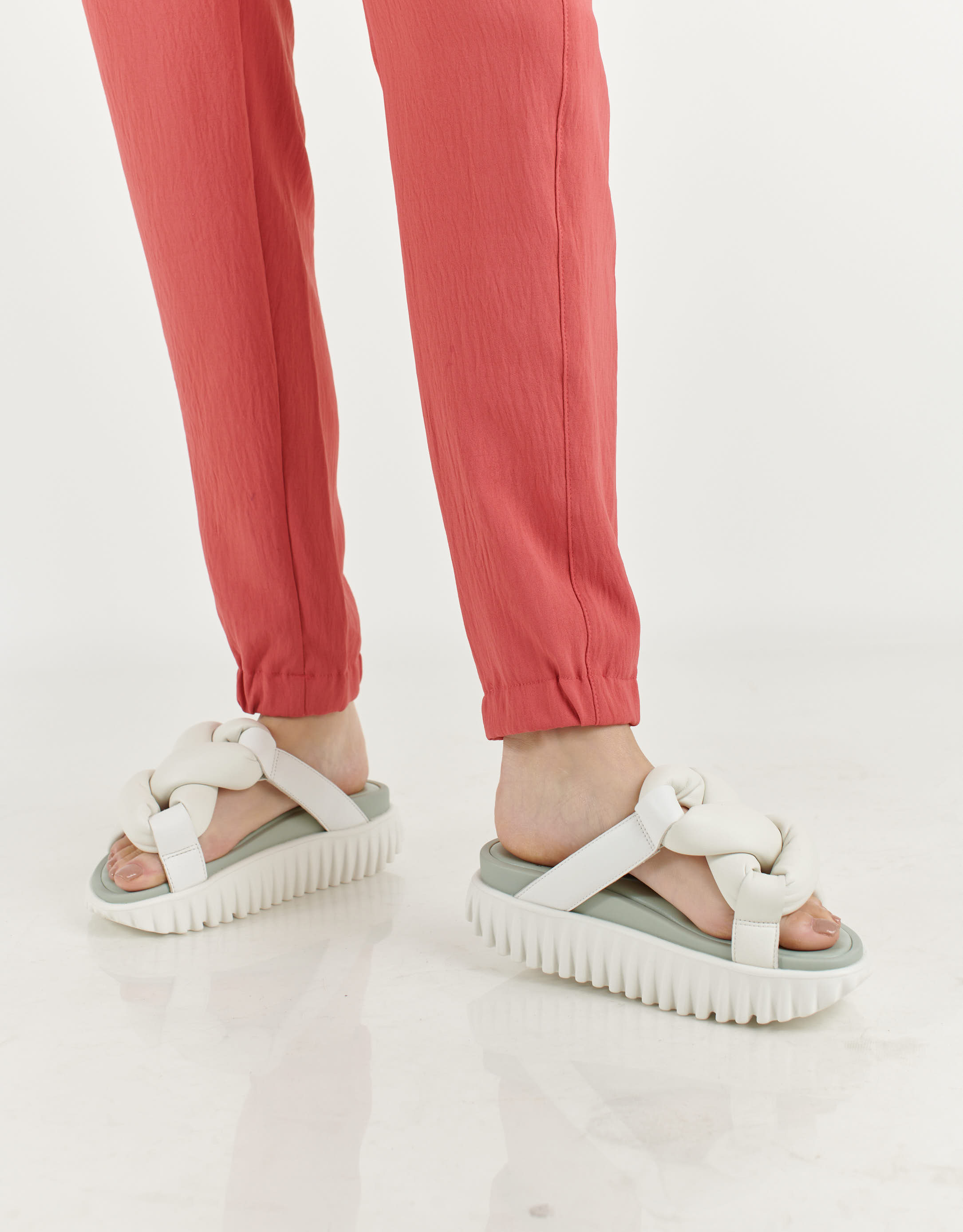 נעלי נשים - 4CCCCEES - כפכפים WAFFO PRETZEL - לבן