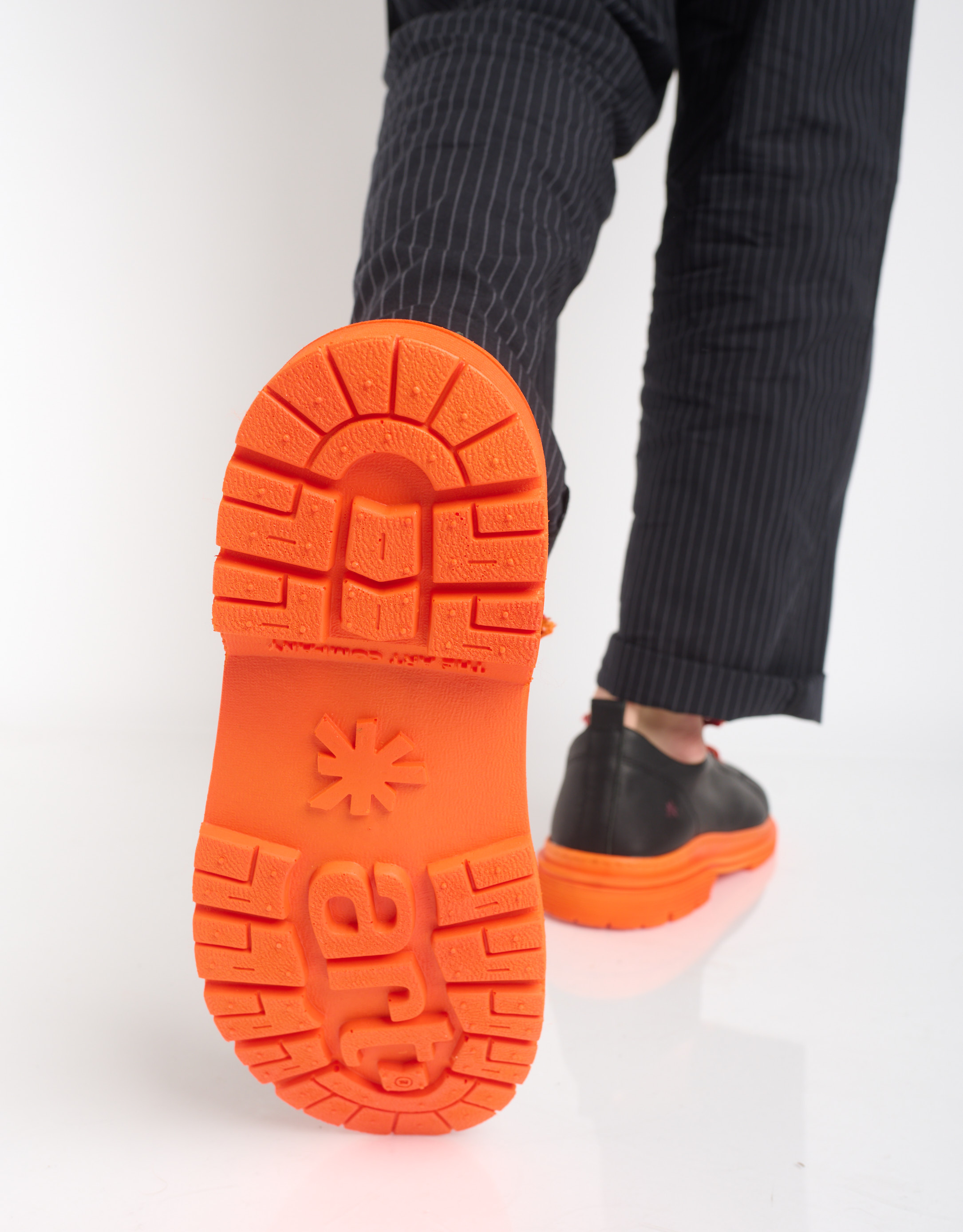 נעלי גברים - Art - נעלי עור BIRMINGHAM - שחור כתום