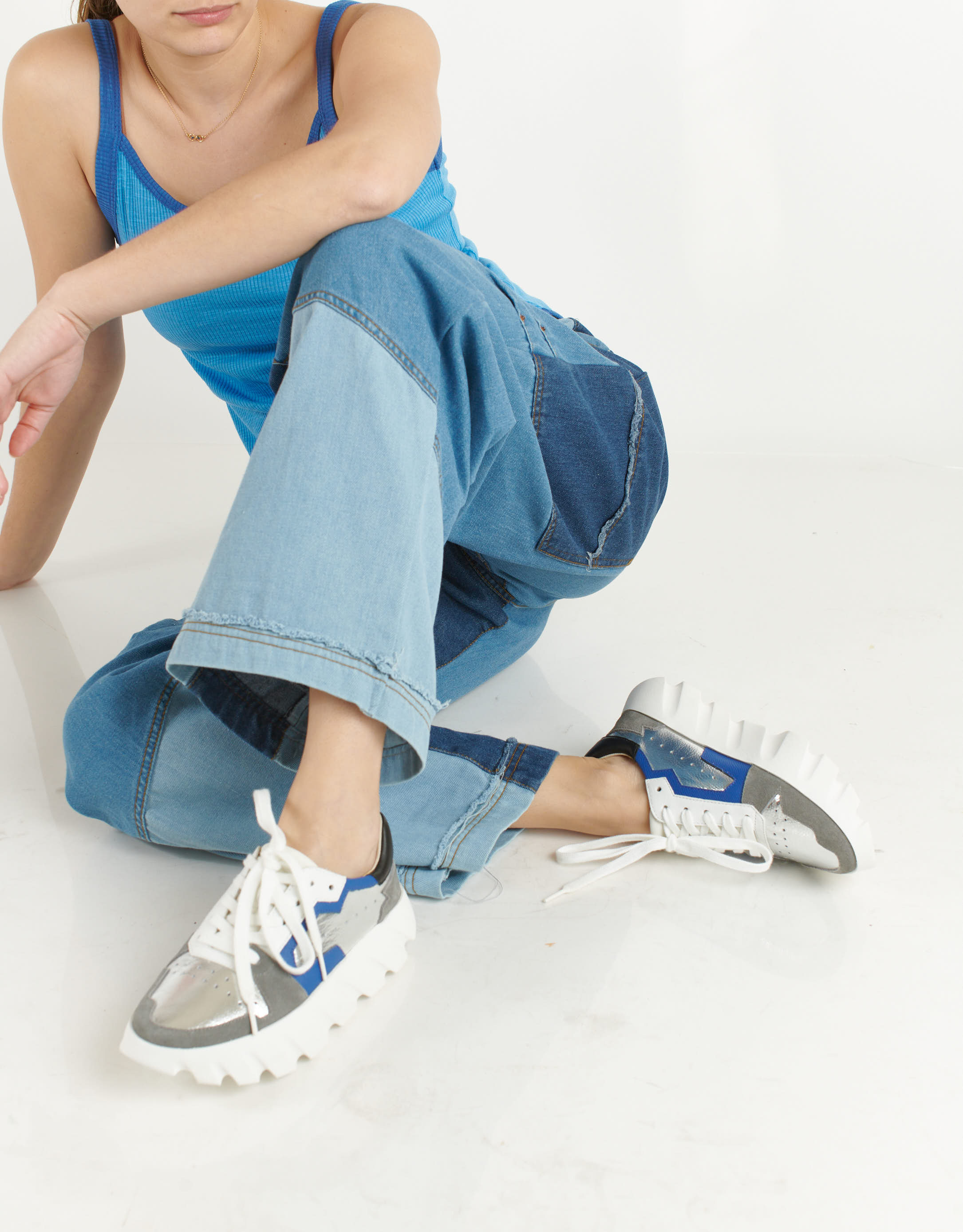 נעלי נשים - 4CCCCEES - סניקרס עור TURA ORI - כסף