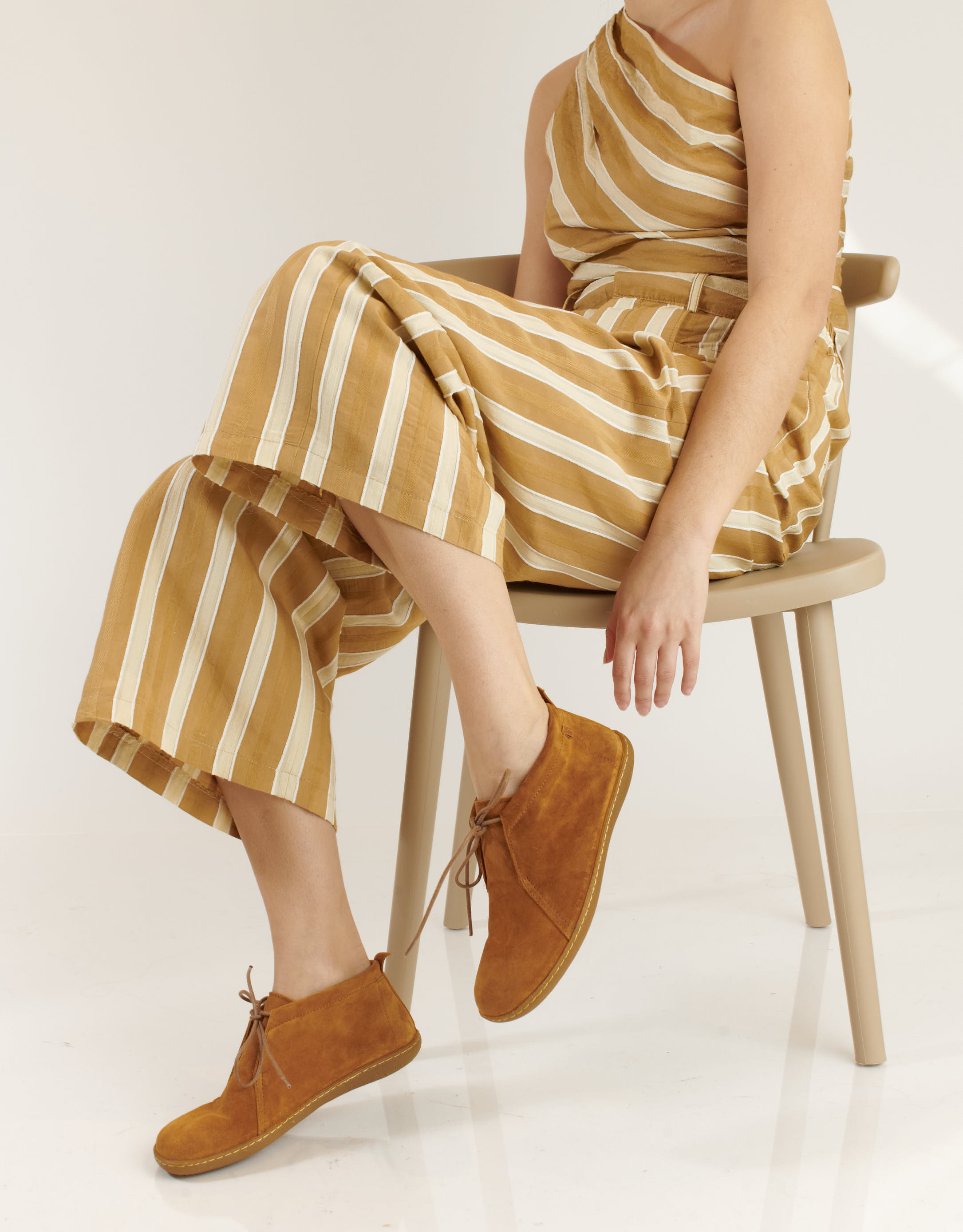 נעלי נשים - El Naturalista - נעליים שטוחות EL VIAJERO - קאמל