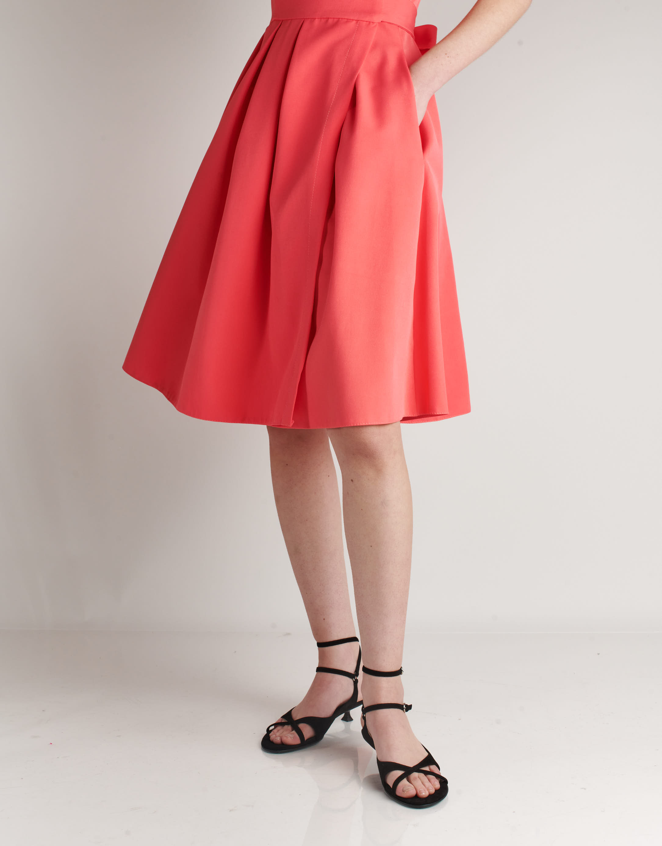 נעלי נשים - Jeffrey Campbell - סנדלי זמש MISTIE - שחור