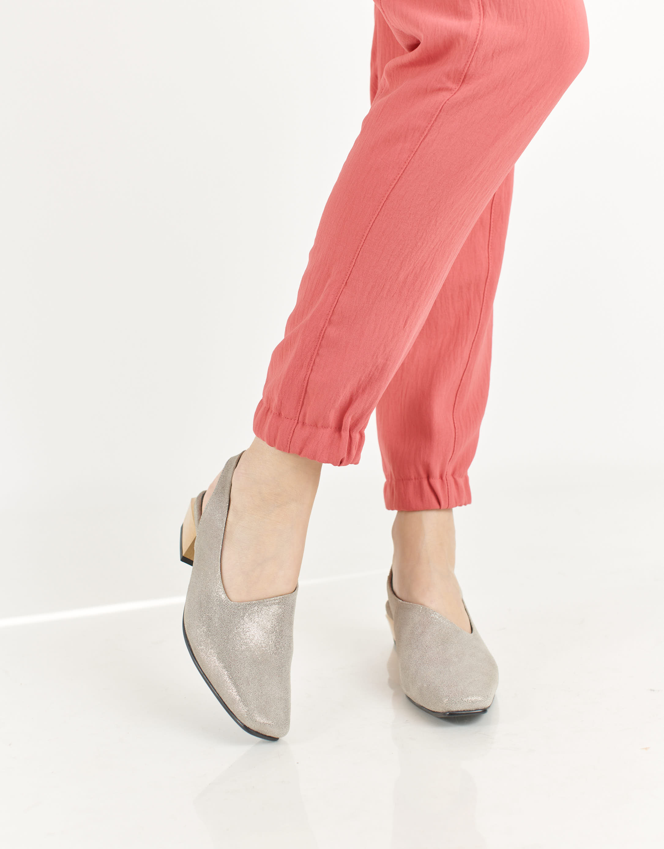 נעלי נשים - Yuko Imanishi - נעלי סירה KAREN - כסף