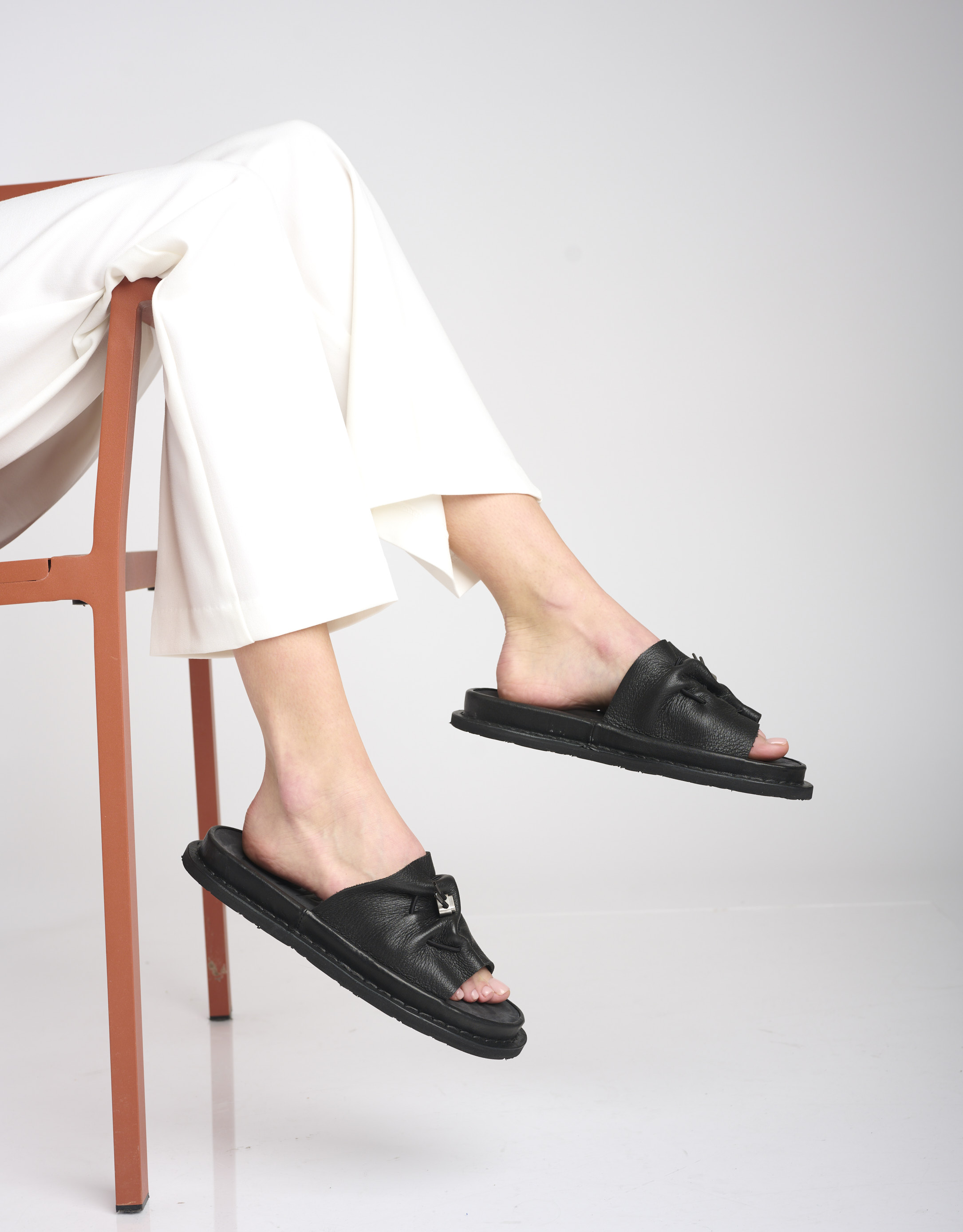 נעלי נשים - Trippen - כפכפים SYNERGY - שחור