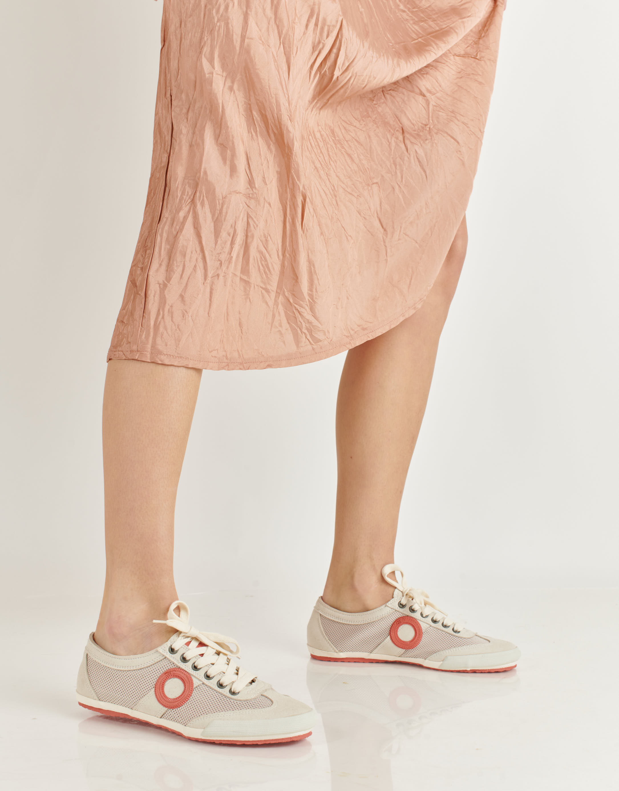 נעלי נשים - Aro - סניקרס JOANETA VEGAN - אופוויט