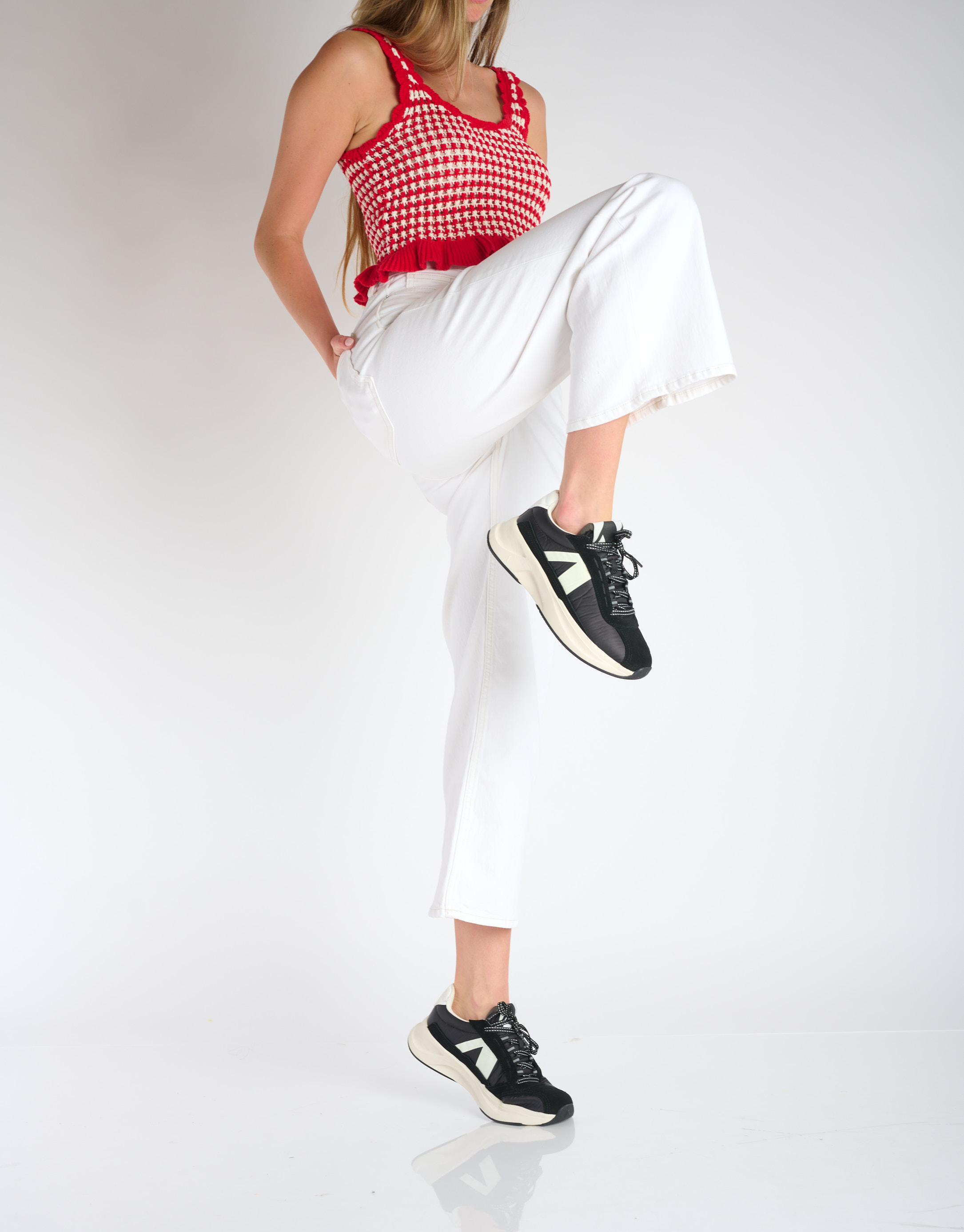 נעלי נשים - Arkk - סניקרס CITY FREE - שחור