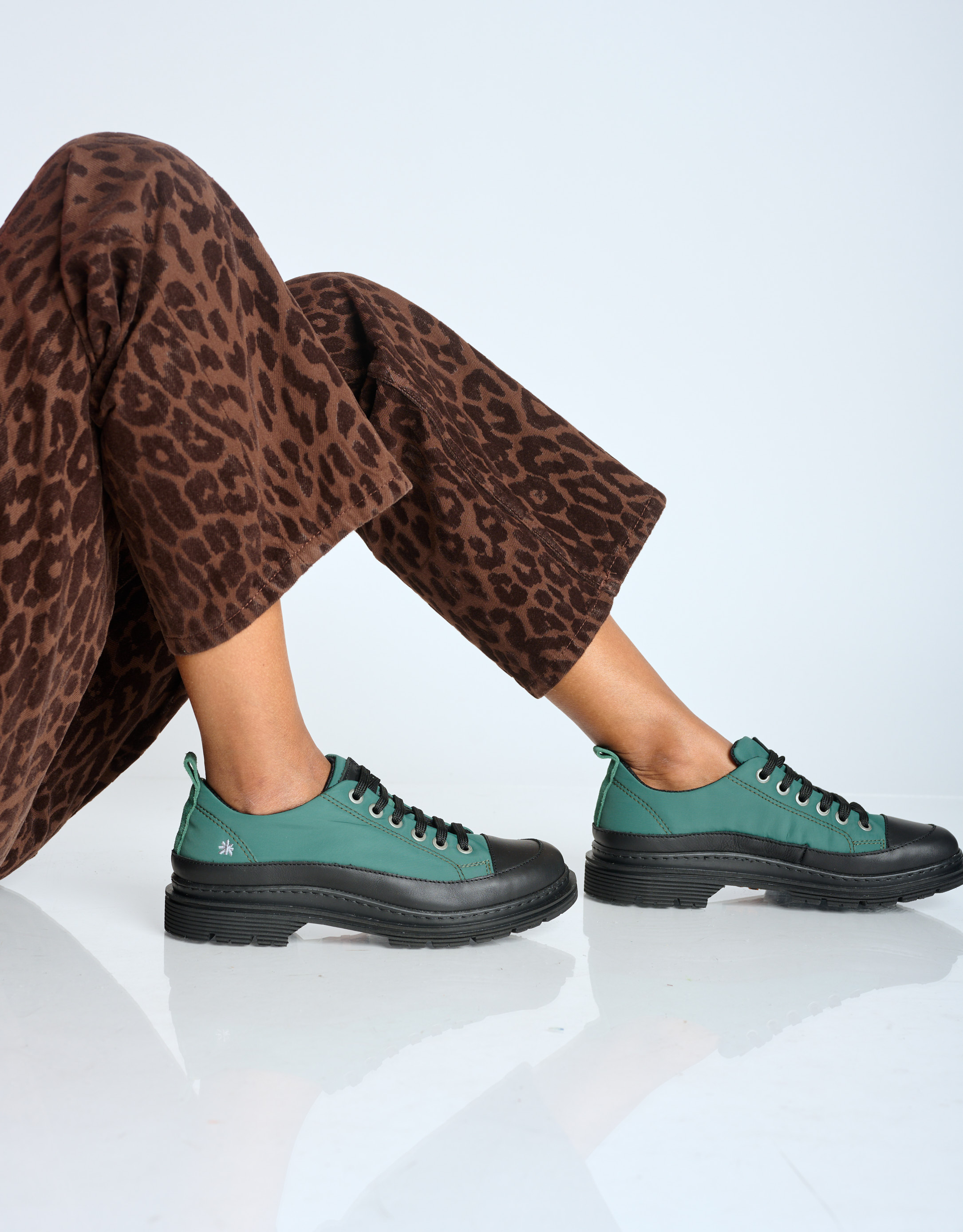 נעלי נשים - Art - נעלי ניילון BIRMINGHAM - ירוק   שחור1