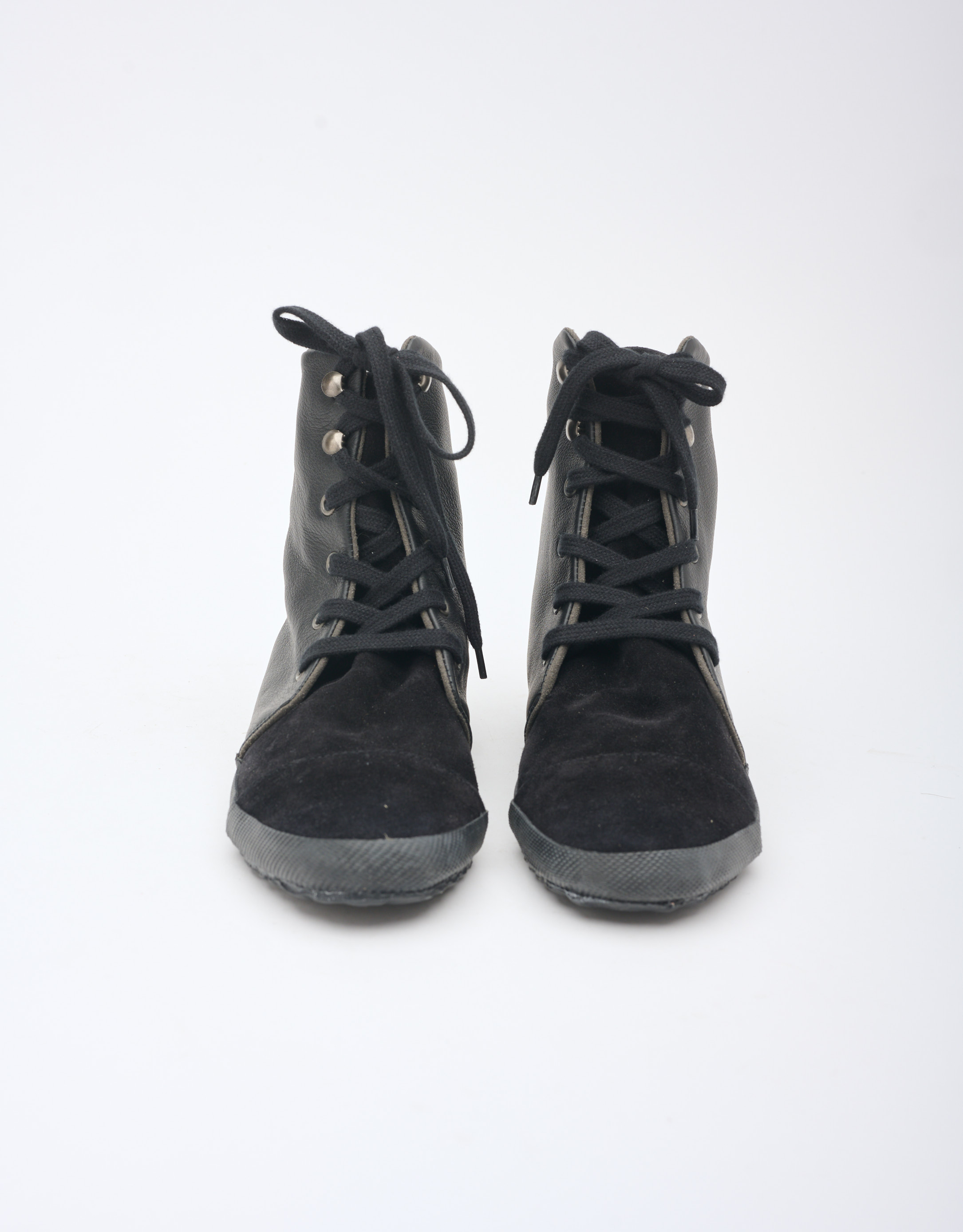 נעלי נשים - Aro - מגפונים עם שרוכים GUS - שחור4