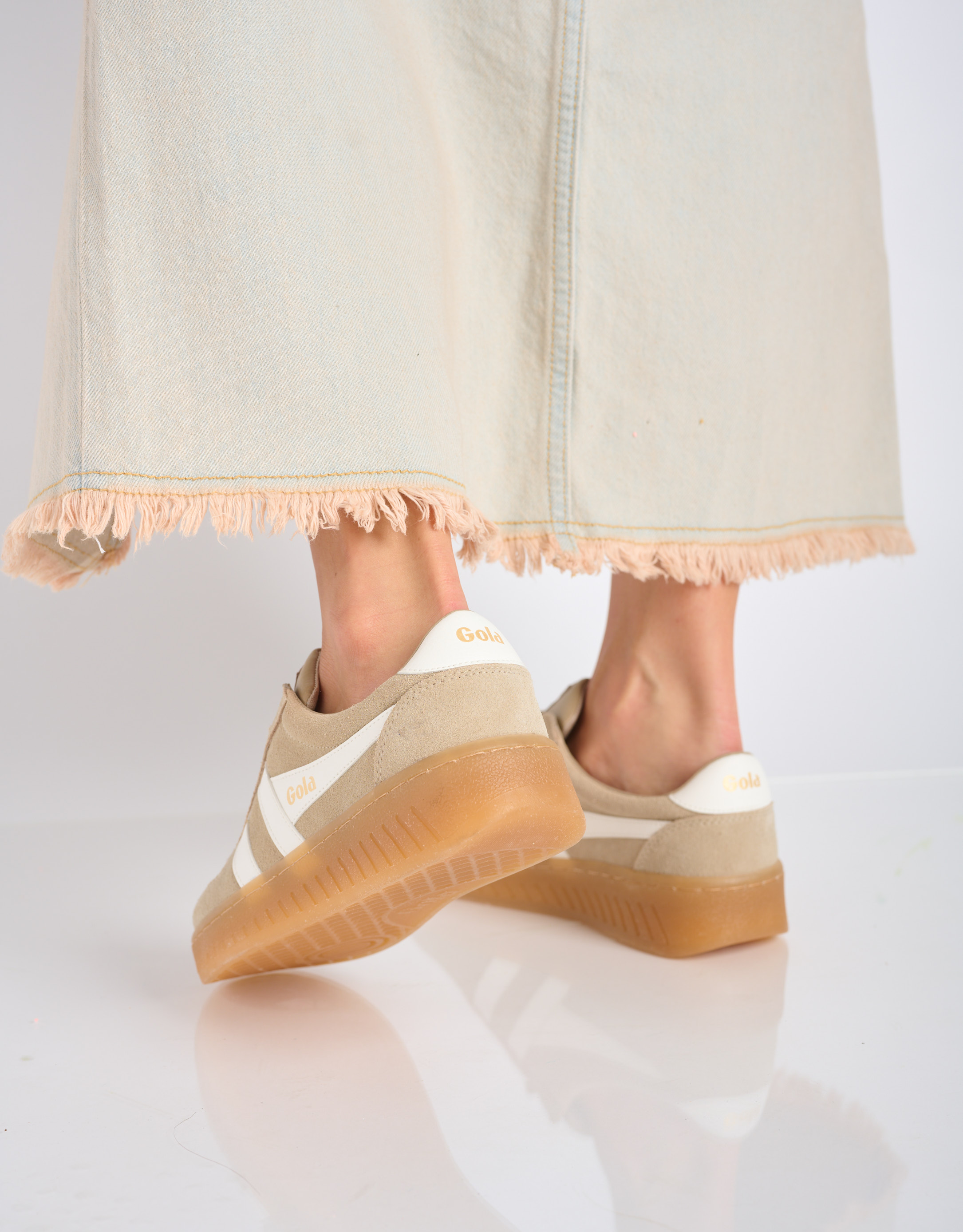 נעלי נשים - Gola - סניקרס זמש GRANDSLAM - בז'3