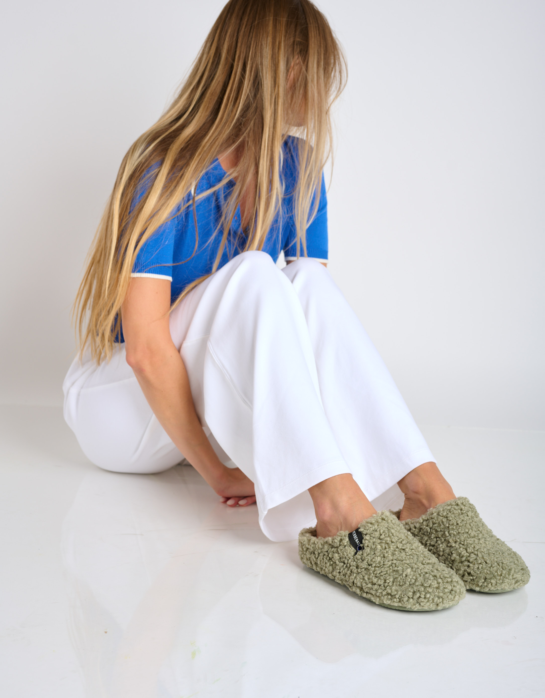 נעלי נשים - Verbenas - נעלי בית YORK CURLY - זית2