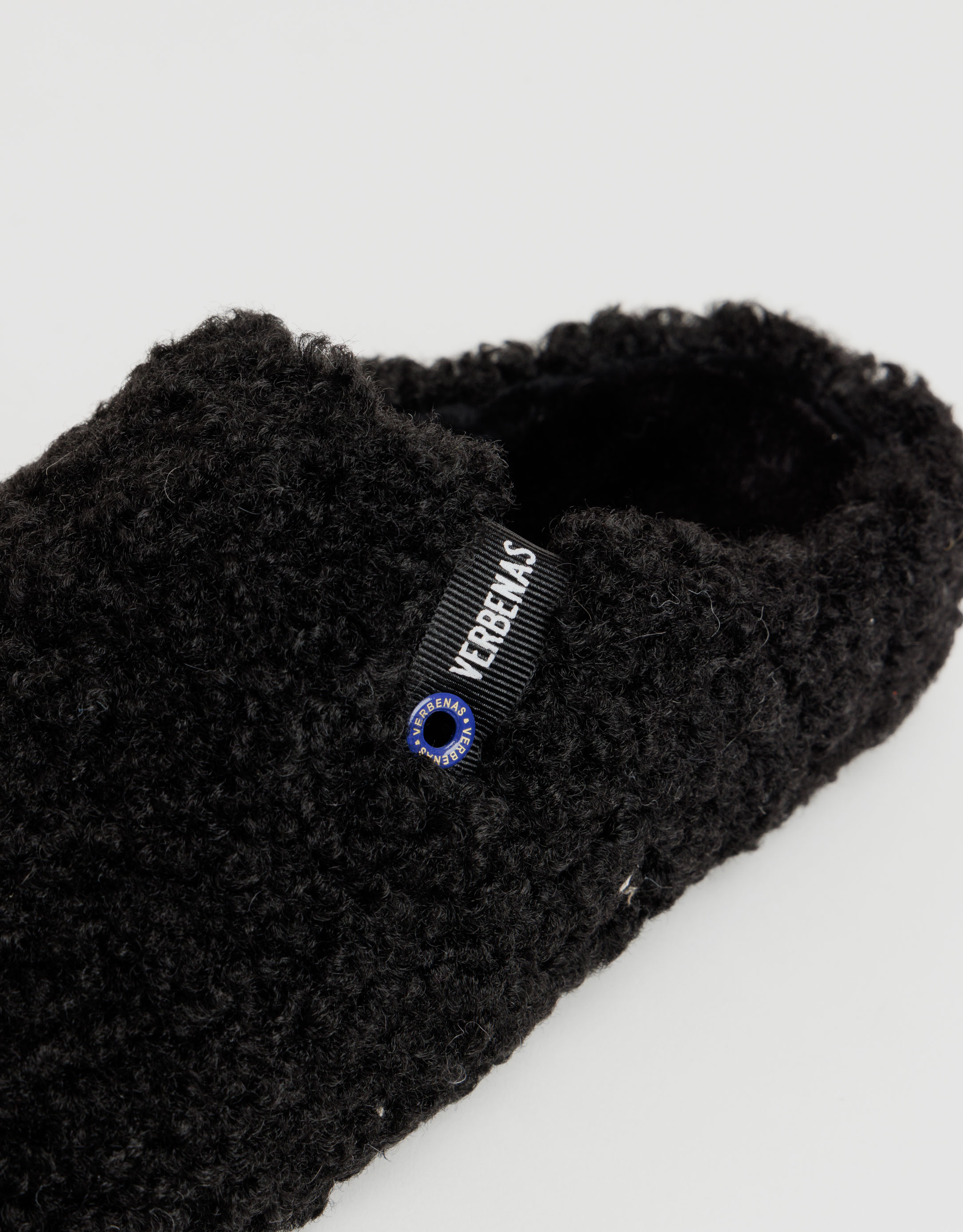 נעלי נשים - Verbenas - נעלי בית YORK CURLY - שחור4