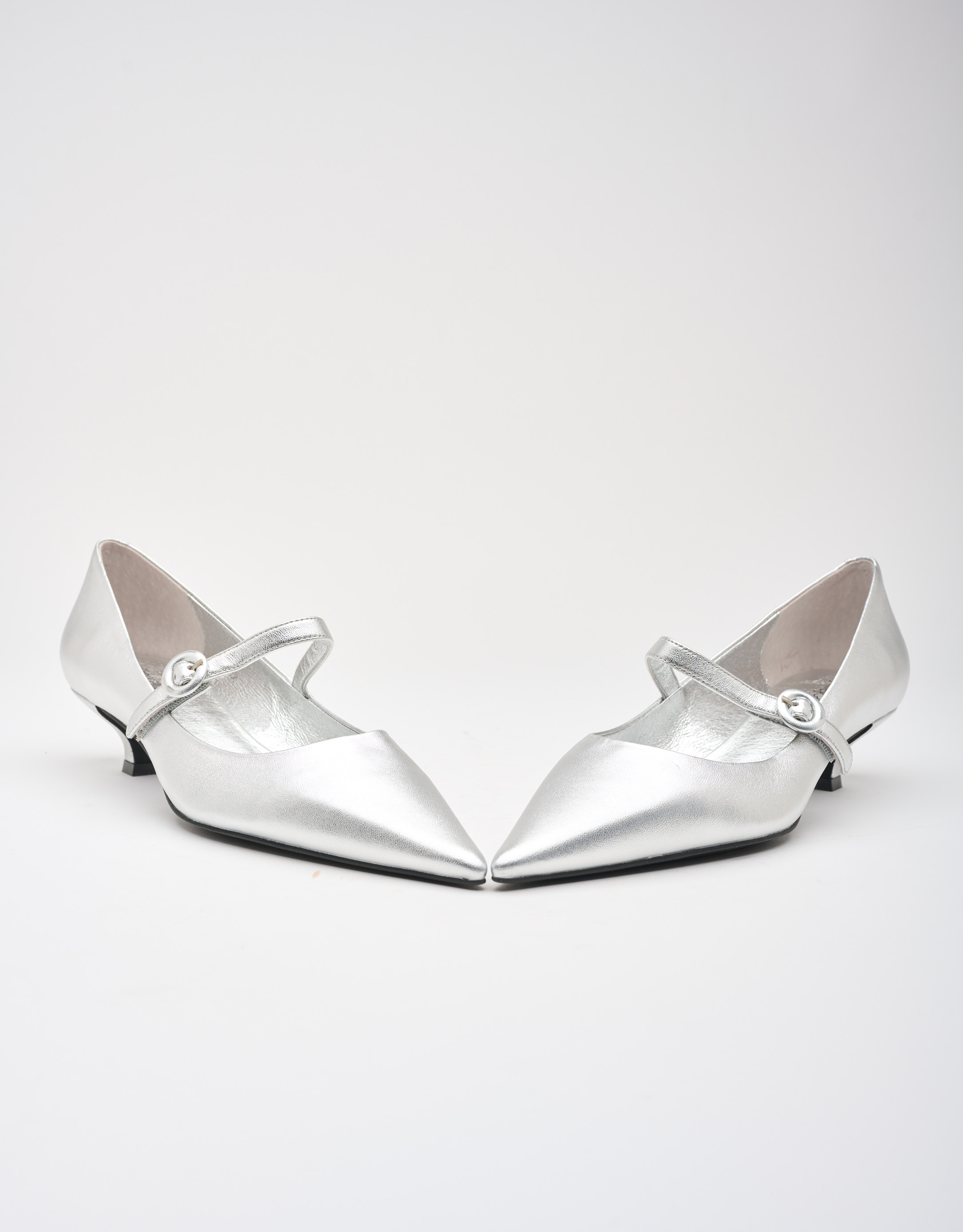 נעלי נשים - Jeffrey Campbell - נעלי סירה MISS MARRY - כסף