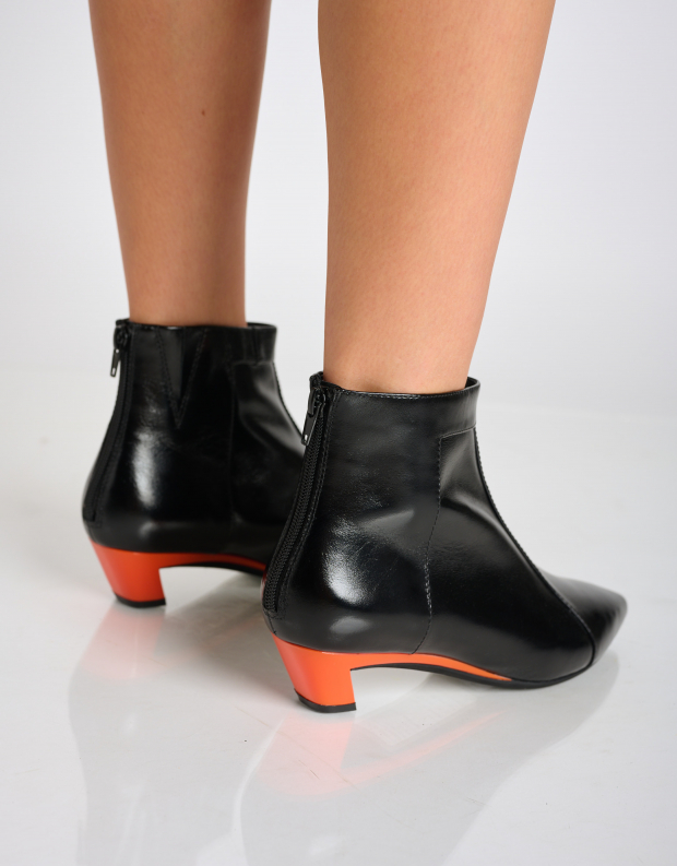 נעלי נשים - Jeffrey Campbell - מגפוני עור MISTRESS - שחור כתום