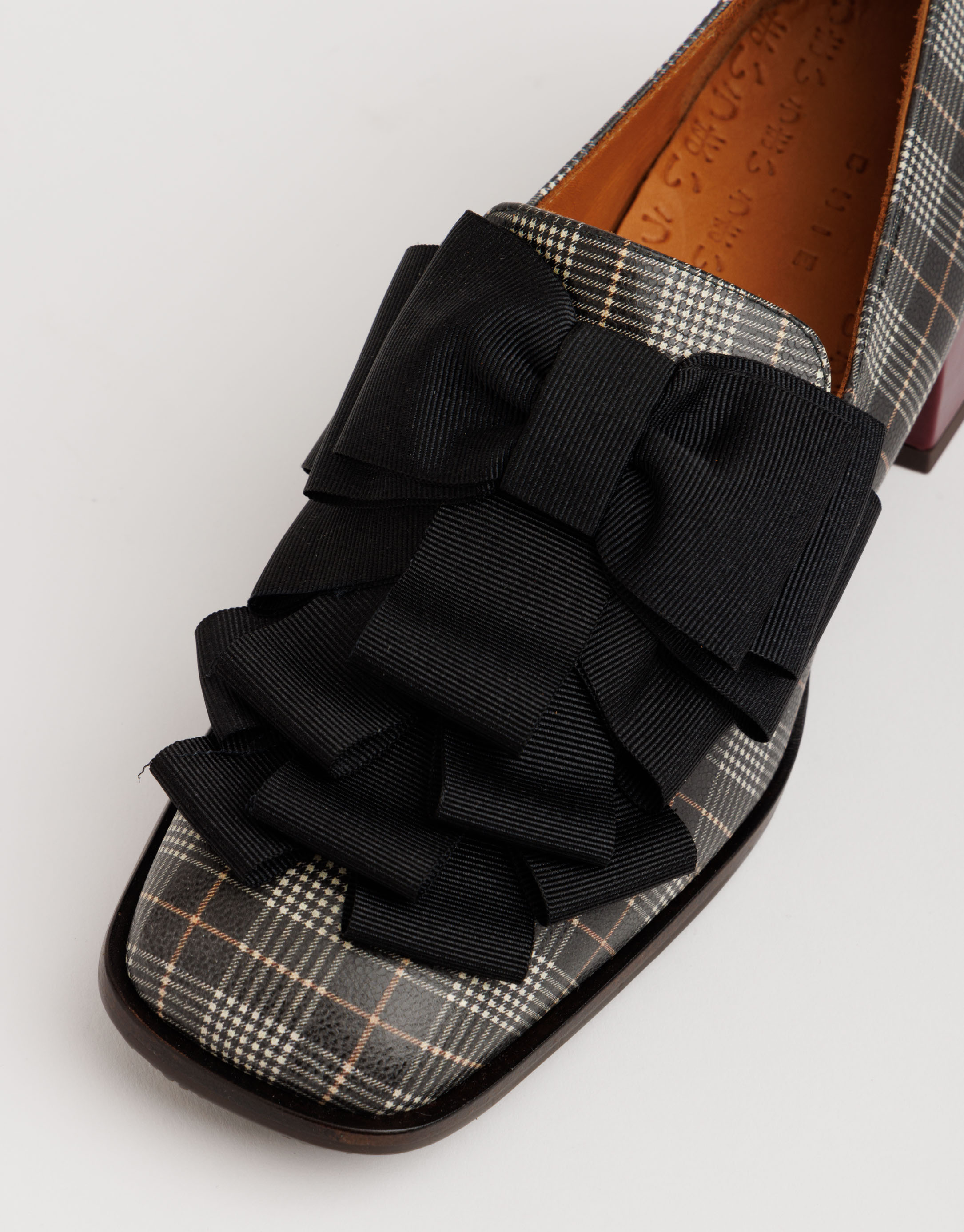 נעלי נשים - Chie Mihara - נעלי מוקסין ZAPAME - שחור אדום3