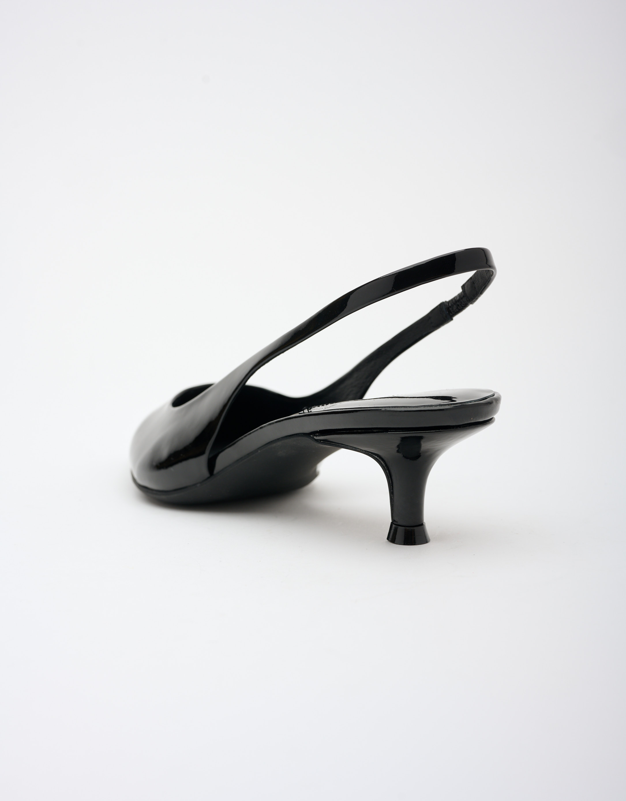 נעלי נשים - Jeffrey Campbell - נעלי סירה עם עקב PERSONA - שחור1