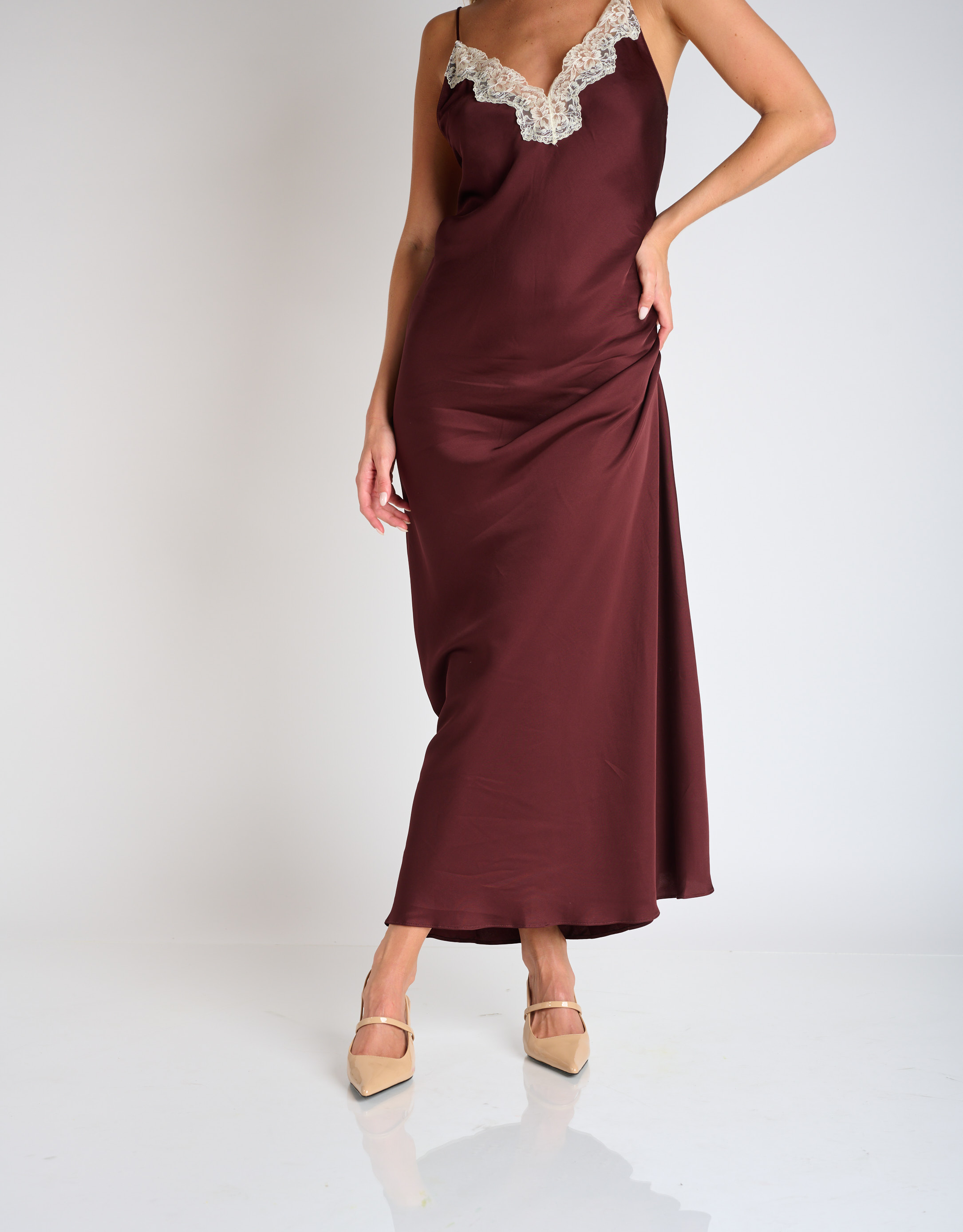 נעלי נשים - Jeffrey Campbell - נעלי סירה עם עקב TANYA - ניוד2