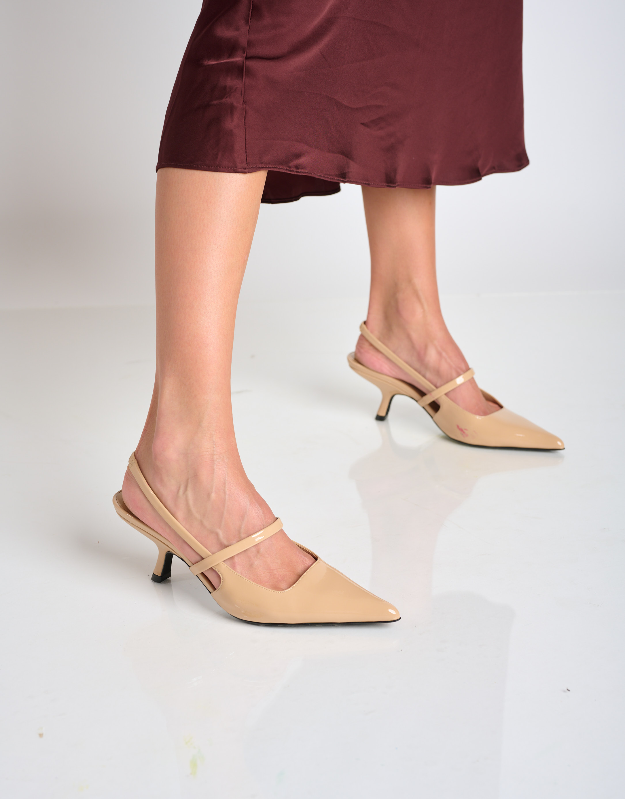 נעלי נשים - Jeffrey Campbell - נעלי סירה עם עקב TANYA - ניוד3