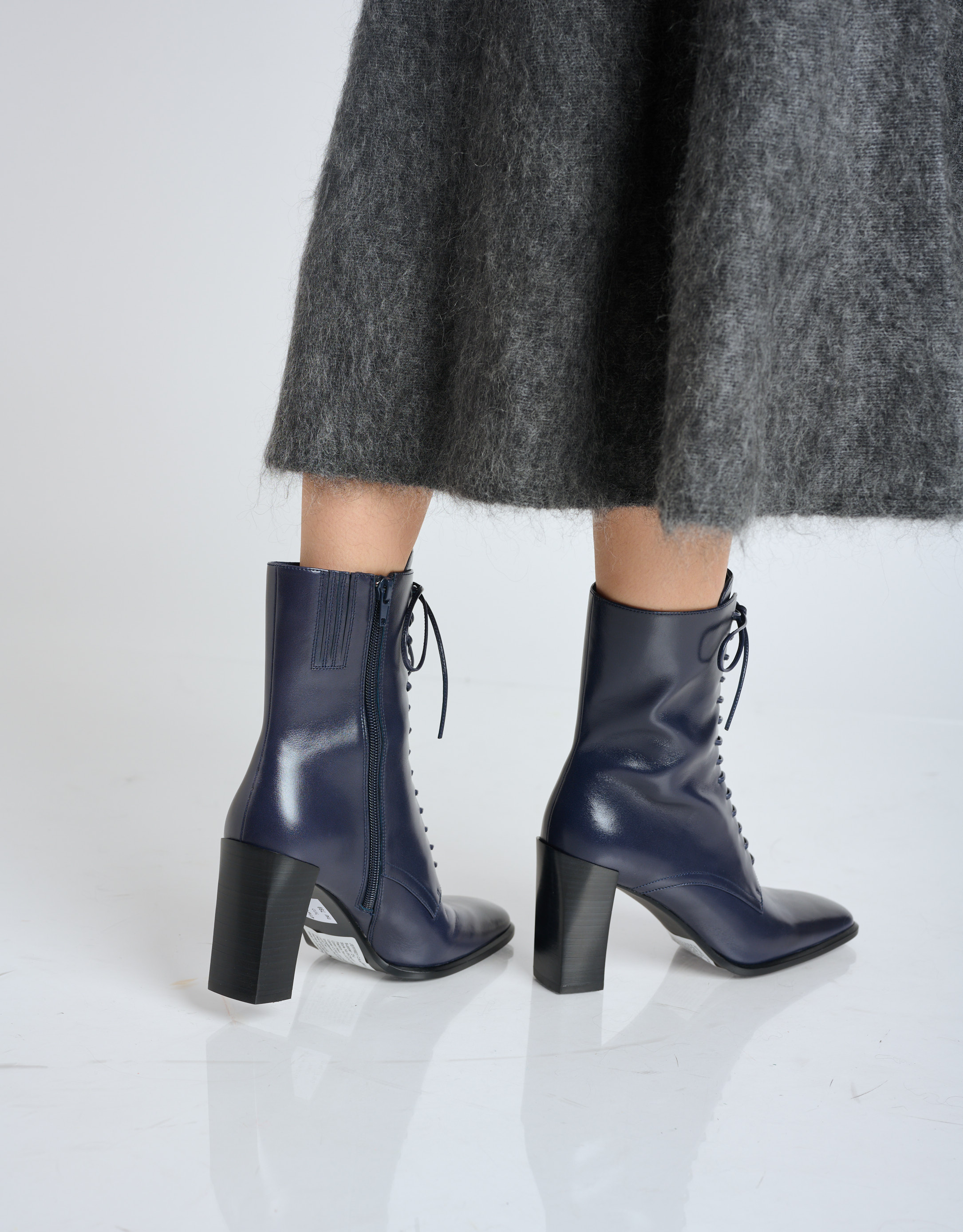 נעלי נשים - Jeffrey Campbell - מגפוני עקב עם שרוכים SCRI - כחול4