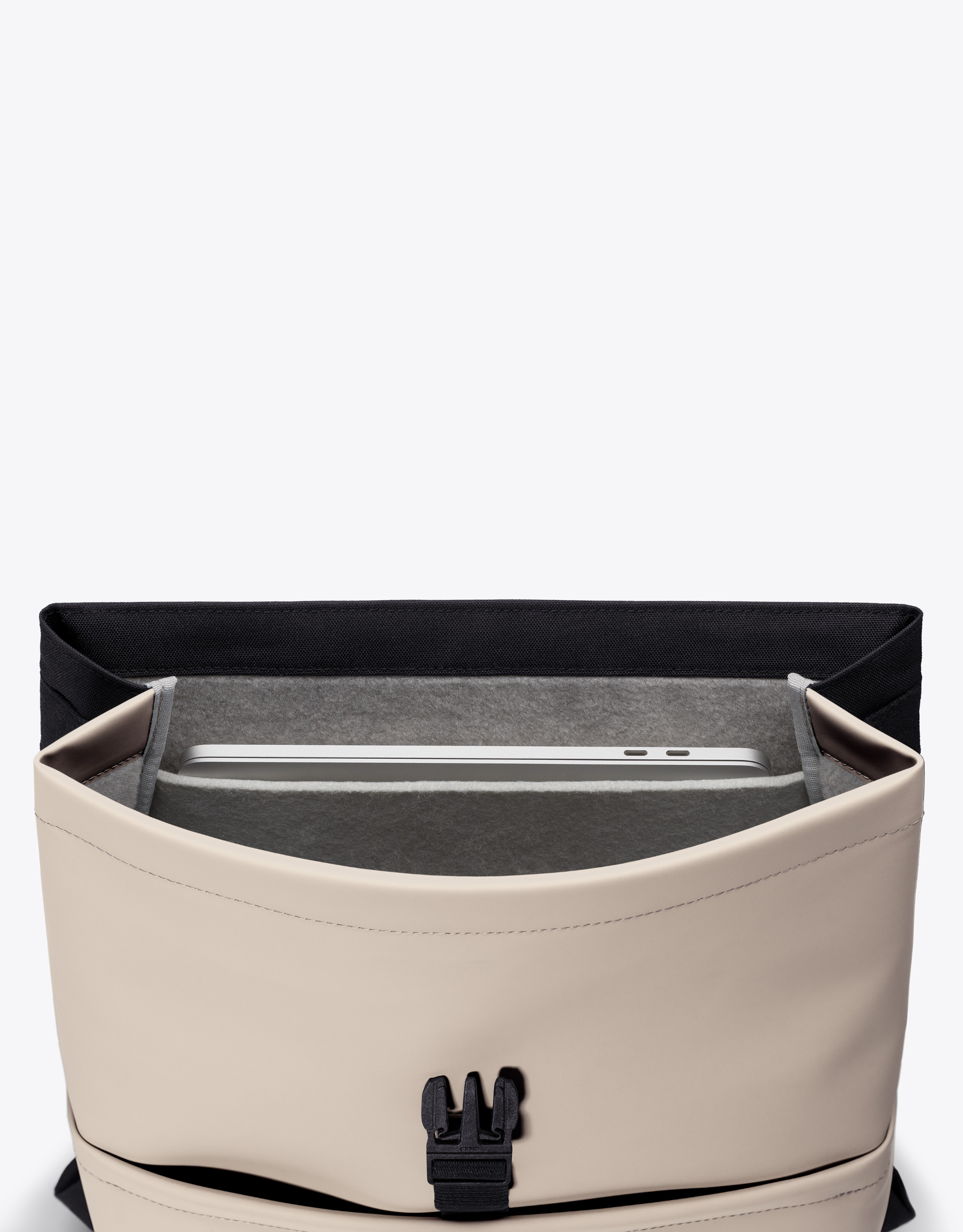 נעלי גברים - Ucon Acrobatics - תיק גב MION INFINITY - ניוד4