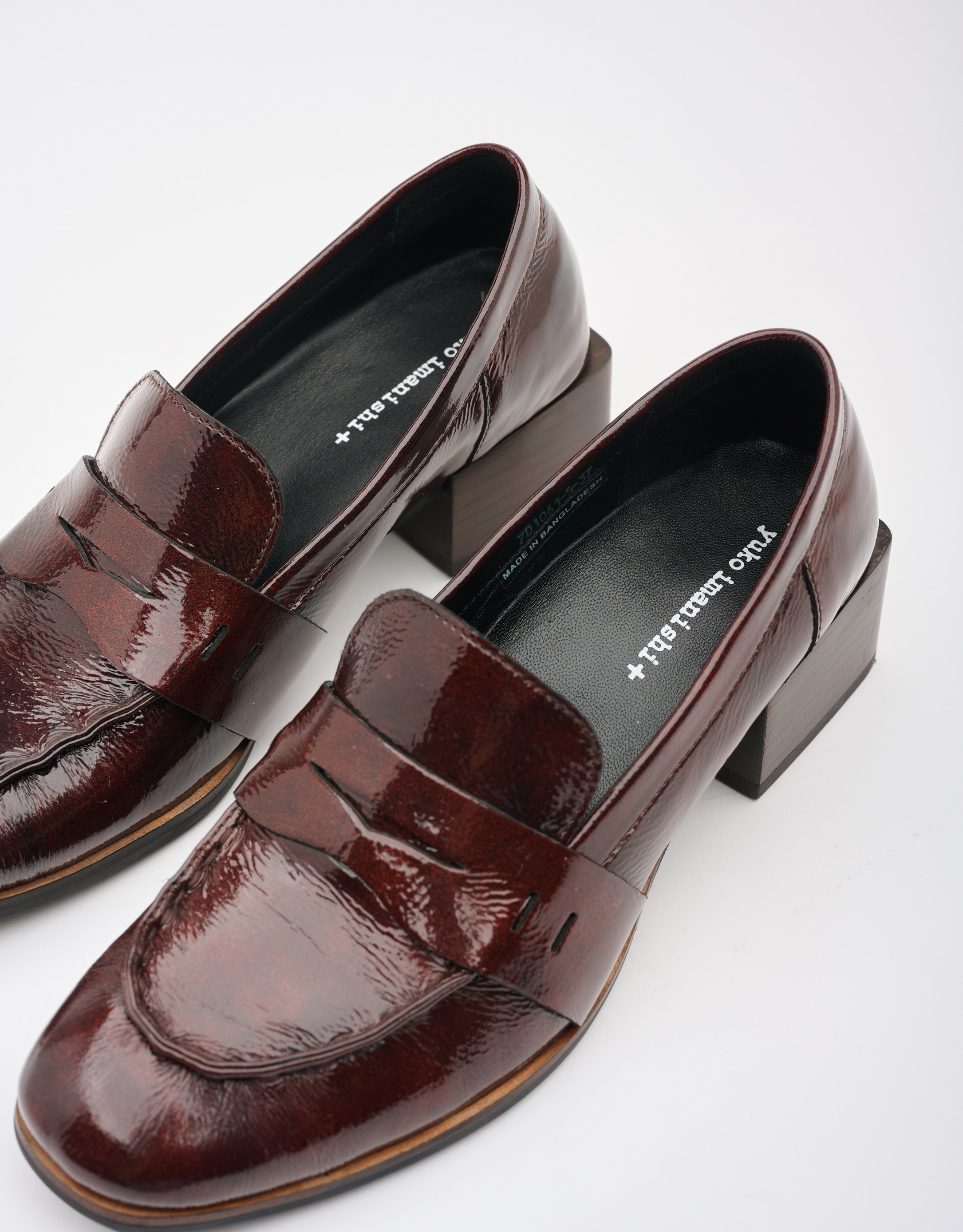 נעלי נשים - Yuko Imanishi - נעלי עור מבריקות RURI - חום1