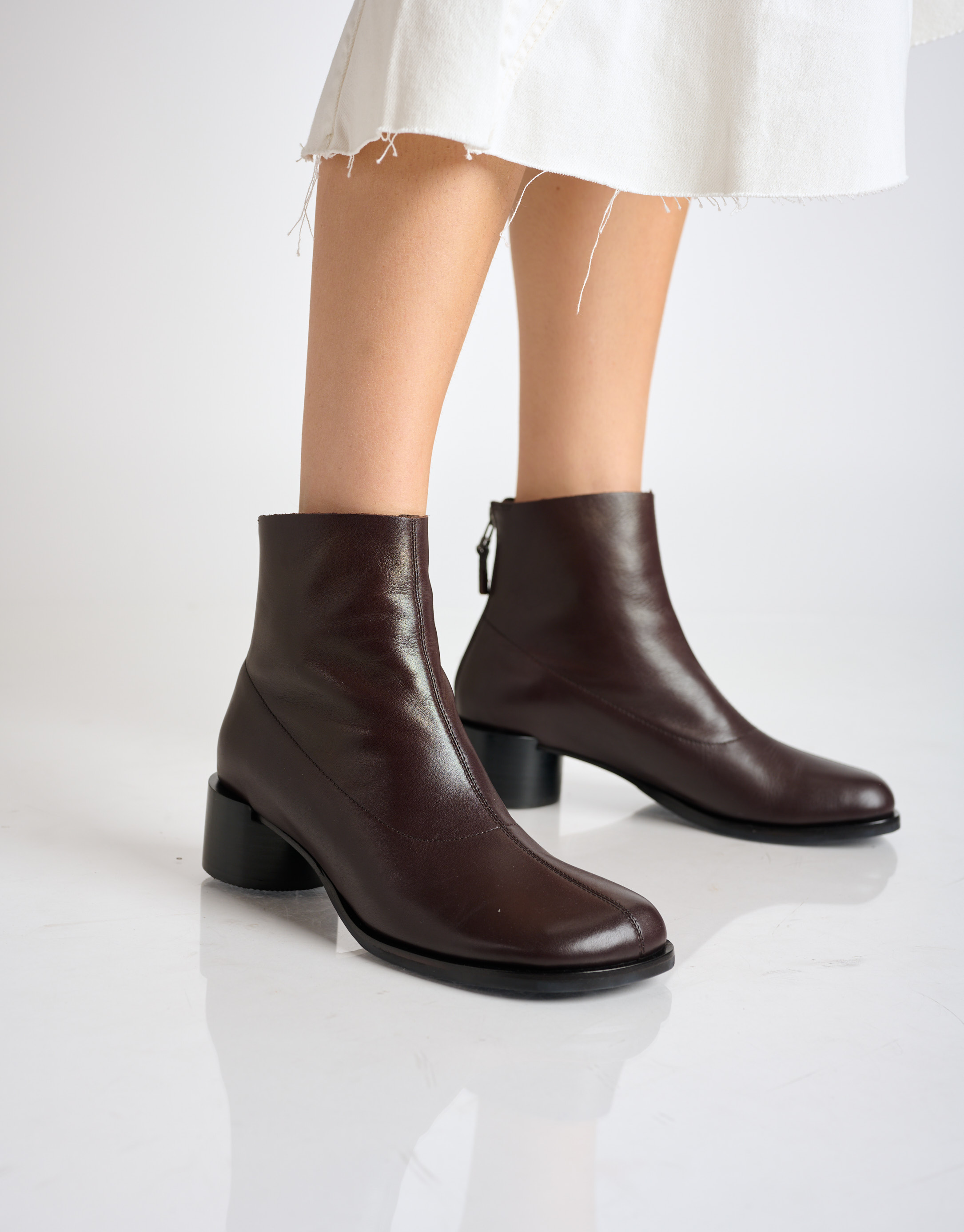 נעלי נשים - Yuko Imanishi - מגפונים עם עקב ZAKI - חציל3