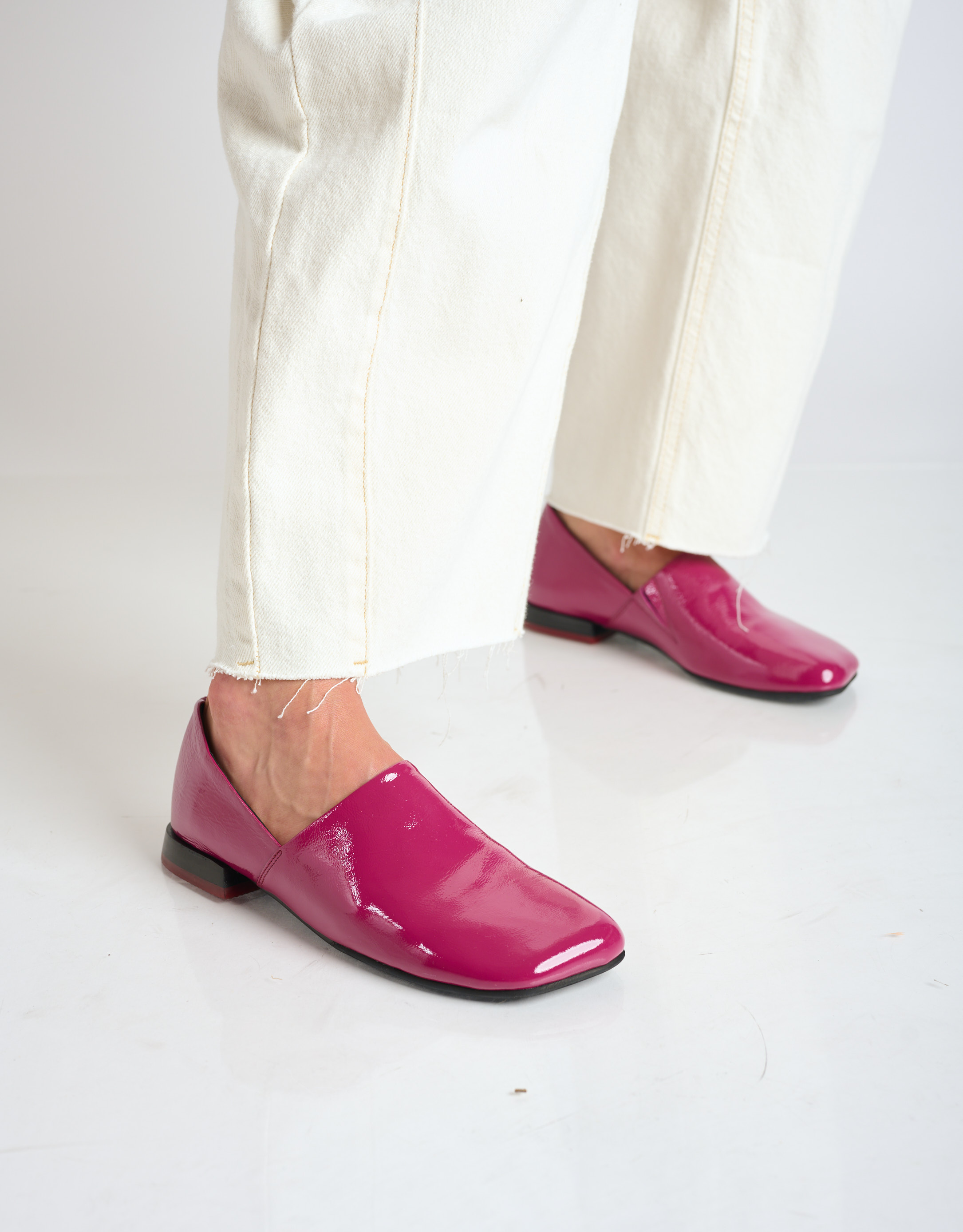 נעלי נשים - Yuko Imanishi - נעליים מבריקות שטוחות KEO - סגול4