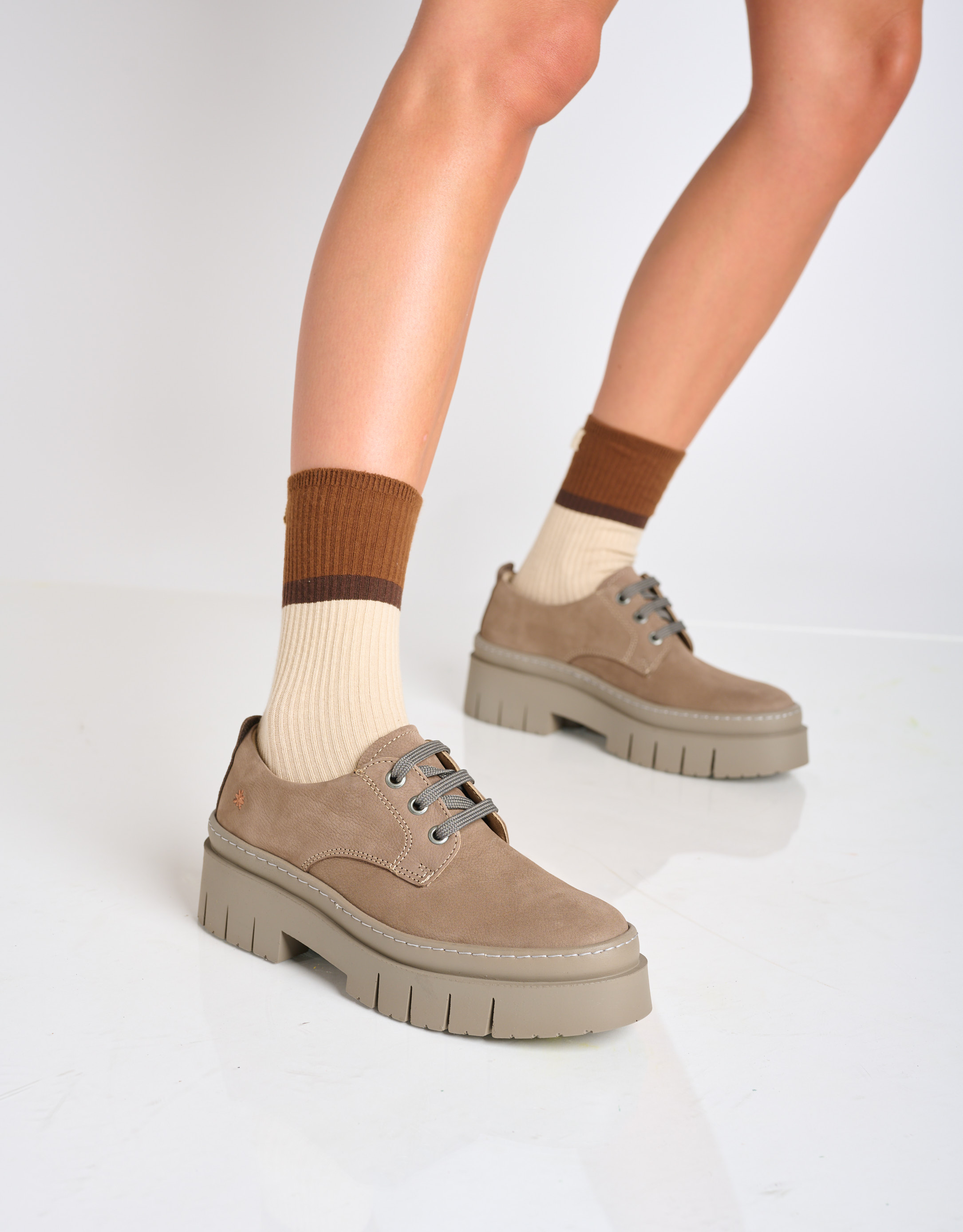 נעלי נשים - Art - נעלי פלטפורמה AMBERES - אפור חום1