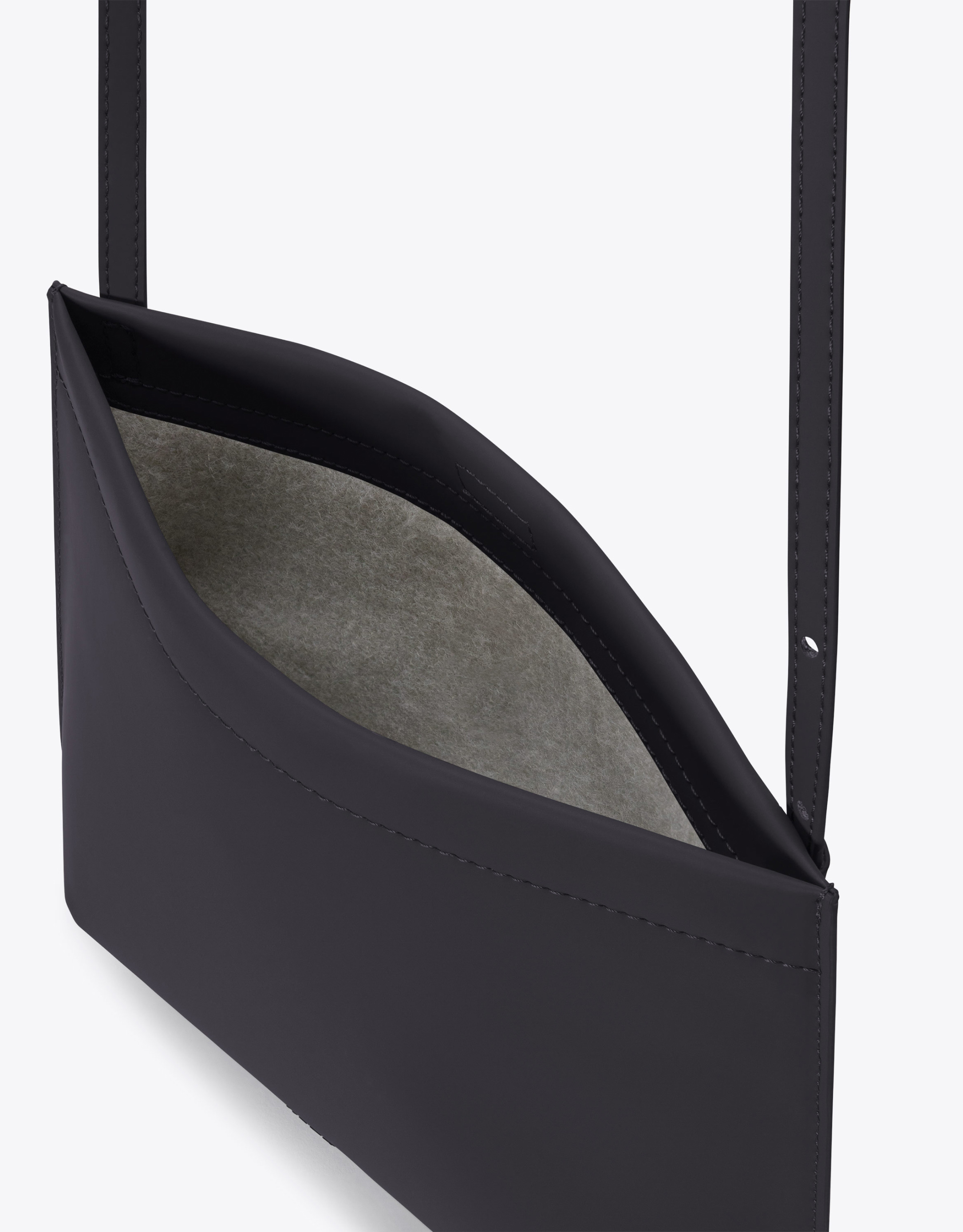 נעלי נשים - Ucon Acrobatics - תיק צד SELMA INFINITY - שחור2