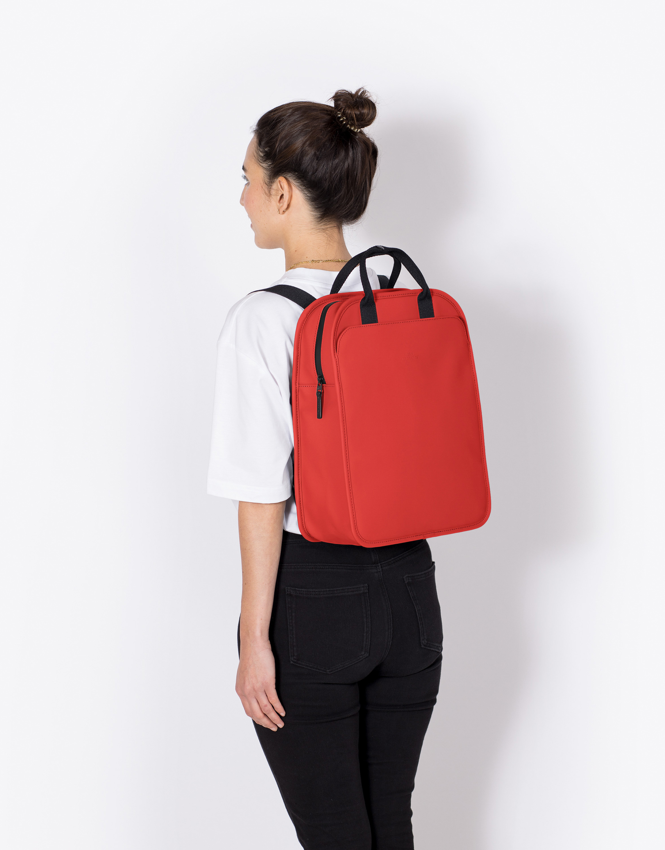 נעלי גברים - Ucon Acrobatics - תיק גב ALISON LOTUS - אדום3