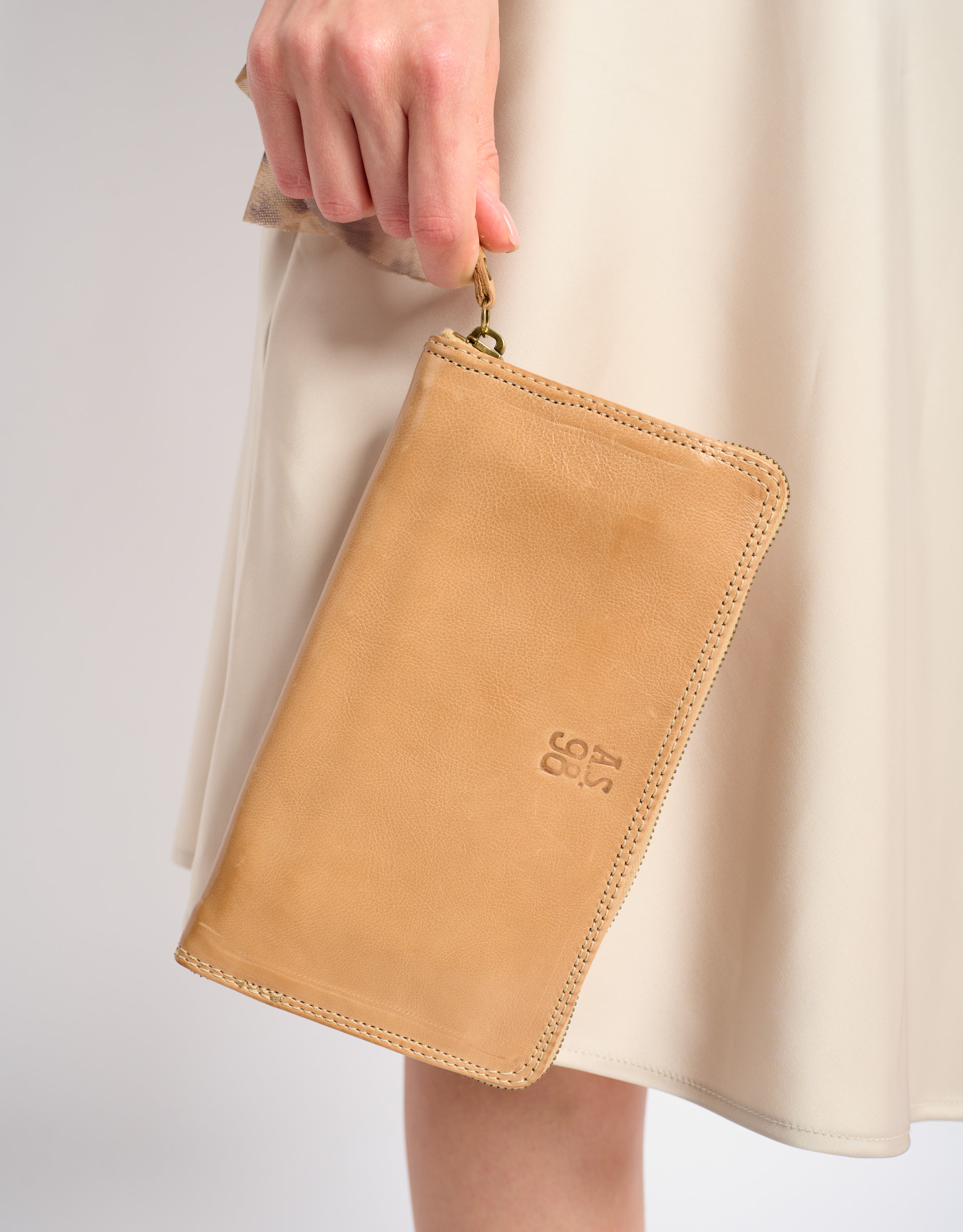 נעלי גברים - A.S. 98 - ארנק עור מלבני גדול - בז'3