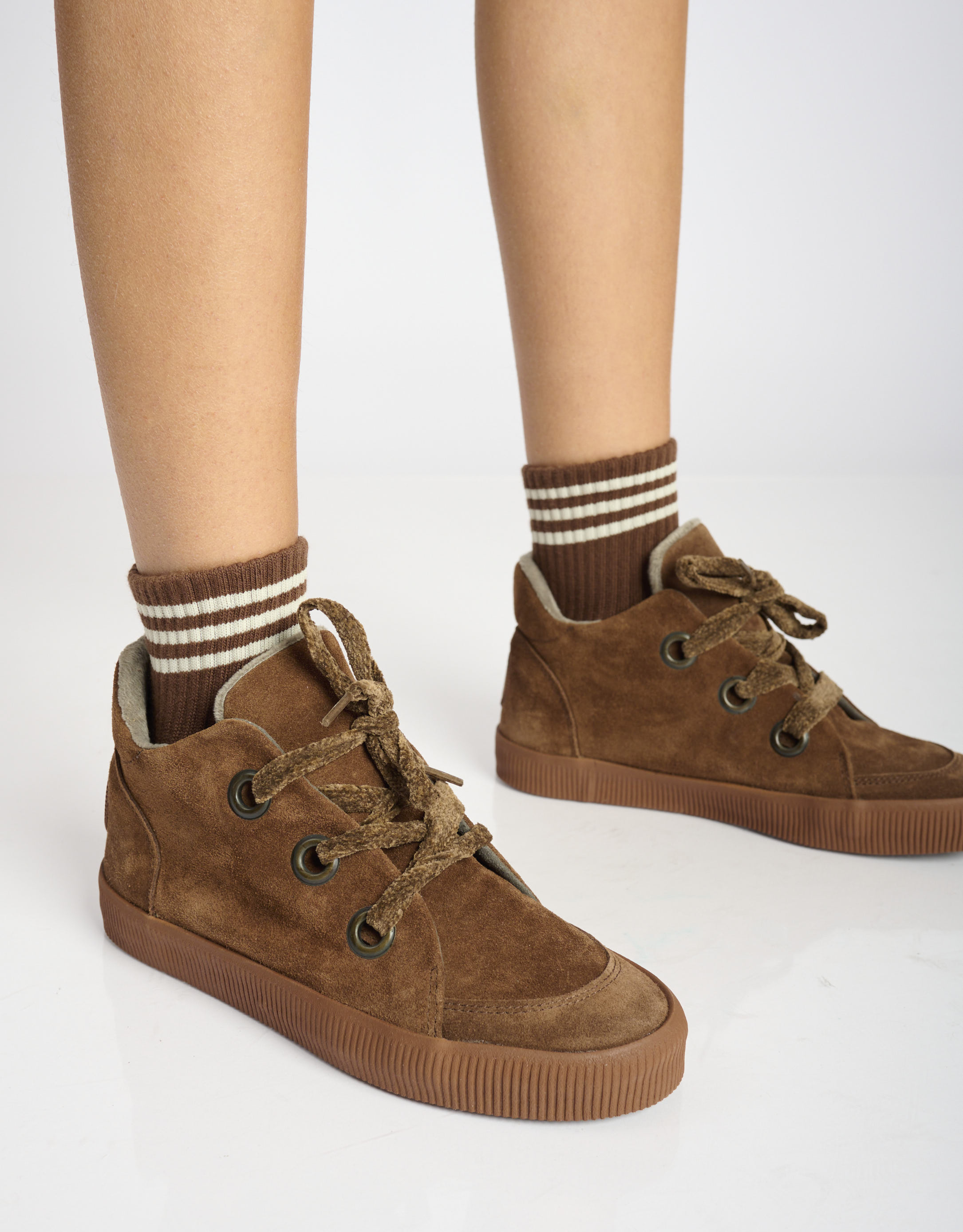 נעלי נשים - Aro - מגפונים עם שרוכים NOELLE - קוניאק1