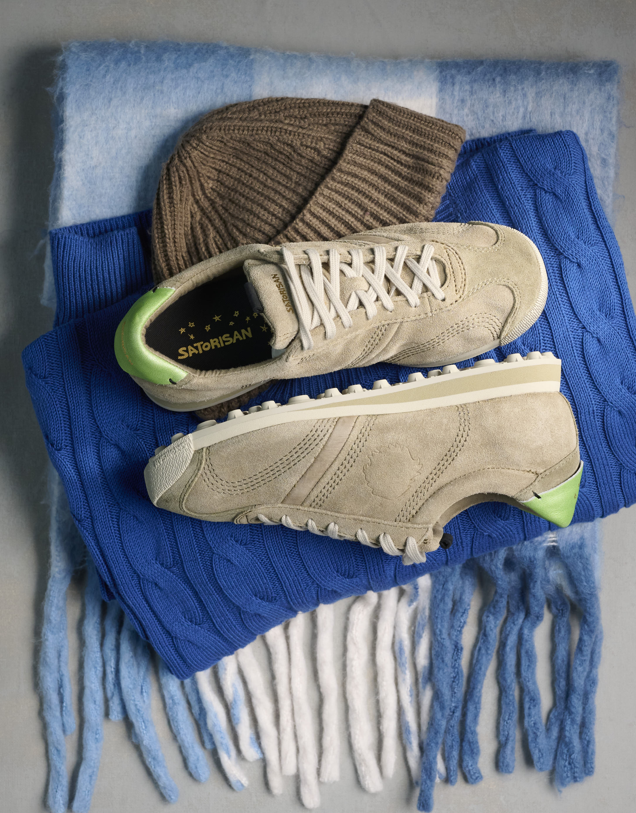 נעלי גברים - Satorisan - סניקרס זמש STARDUST - אפור חום1