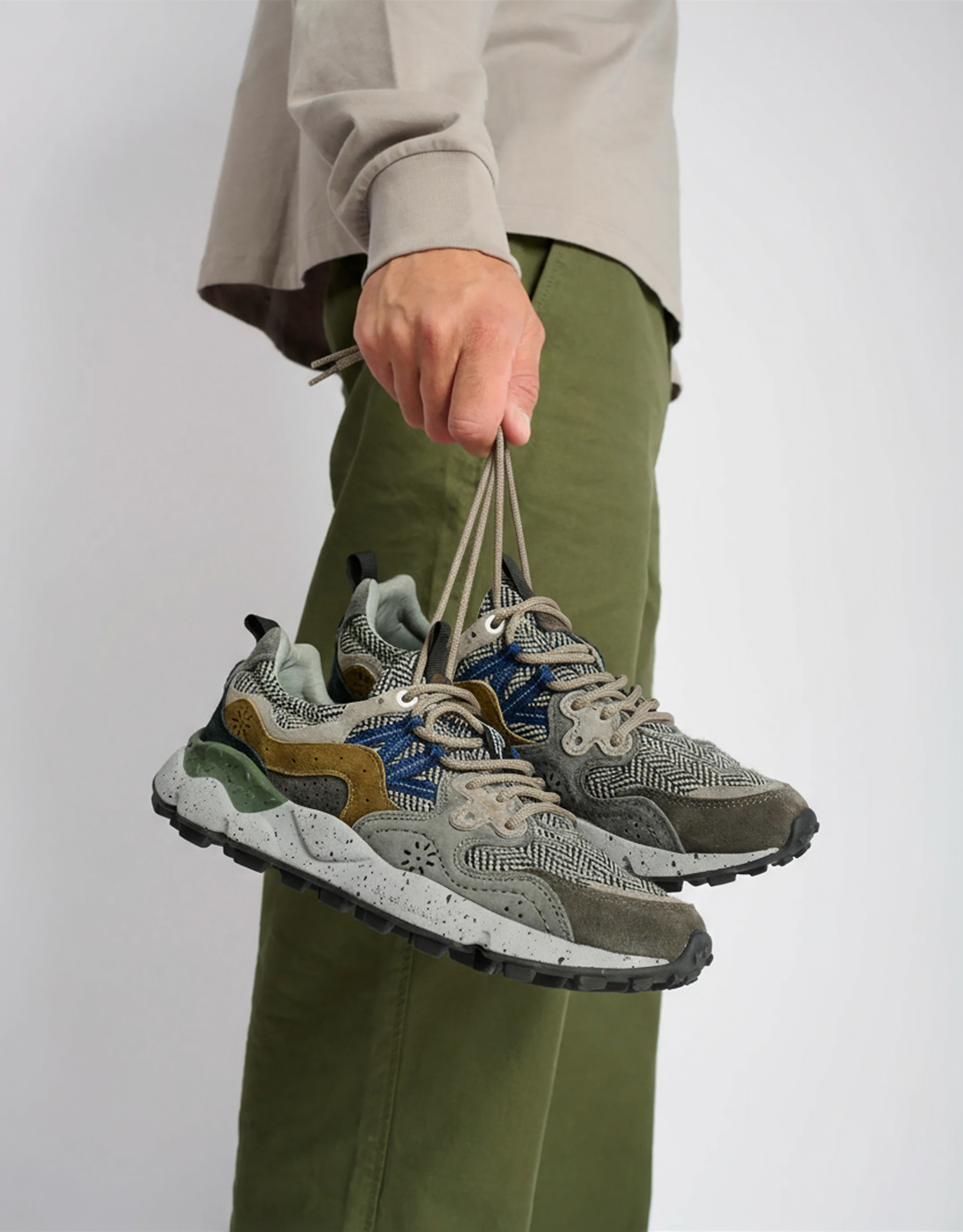 נעלי גברים - Flower Mountain - סניקרס עור וצמר YAMANO - אפור1