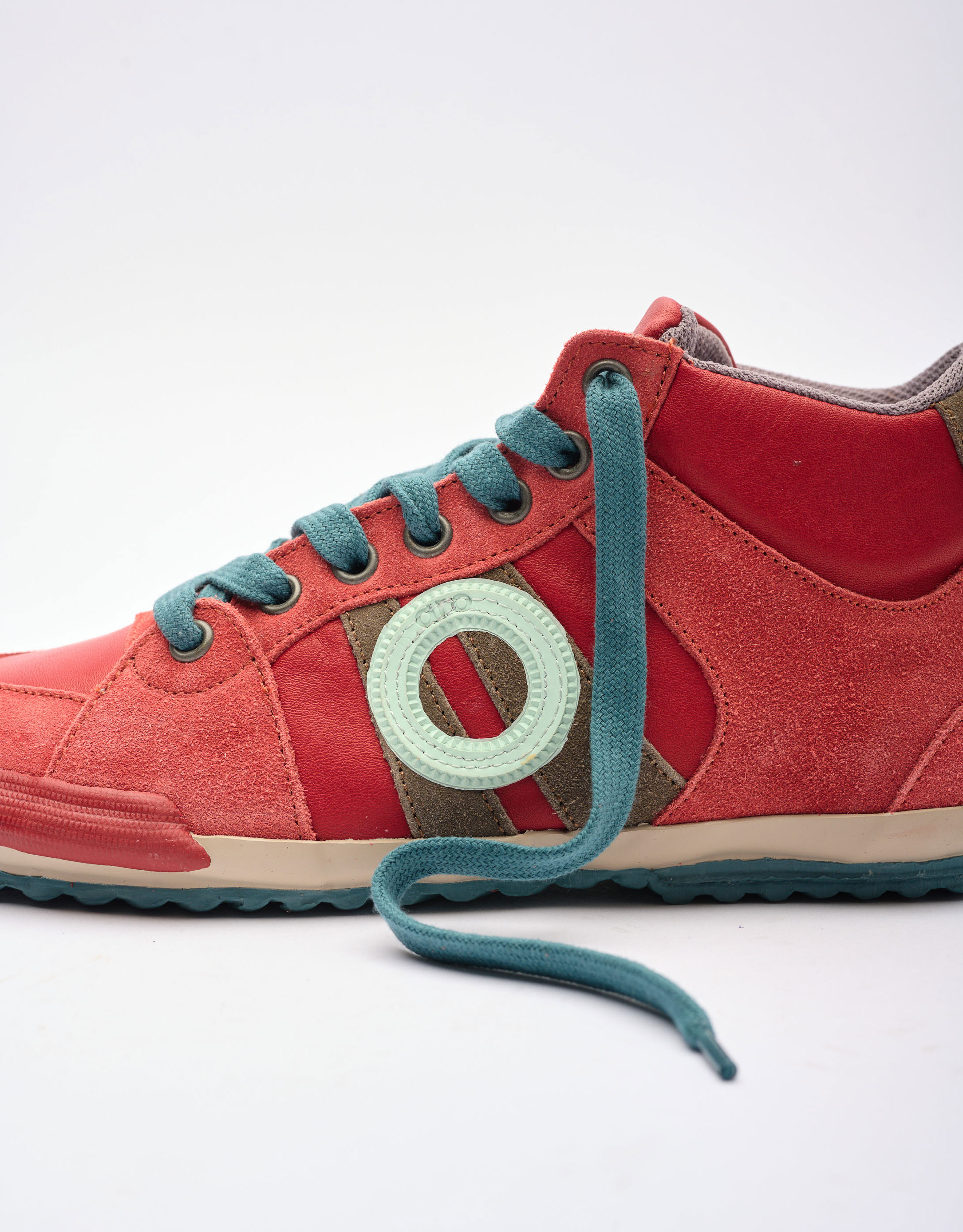 נעלי נשים - Aro - סניקרס גבוהות מעור  IDO - אדום1